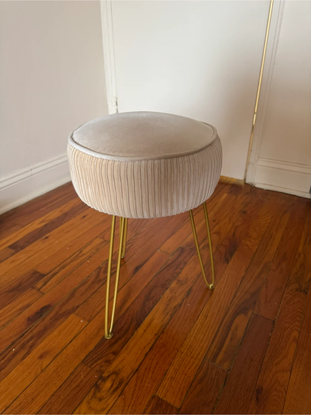 Velvet Accent Stool with Gold Legs - photo 2