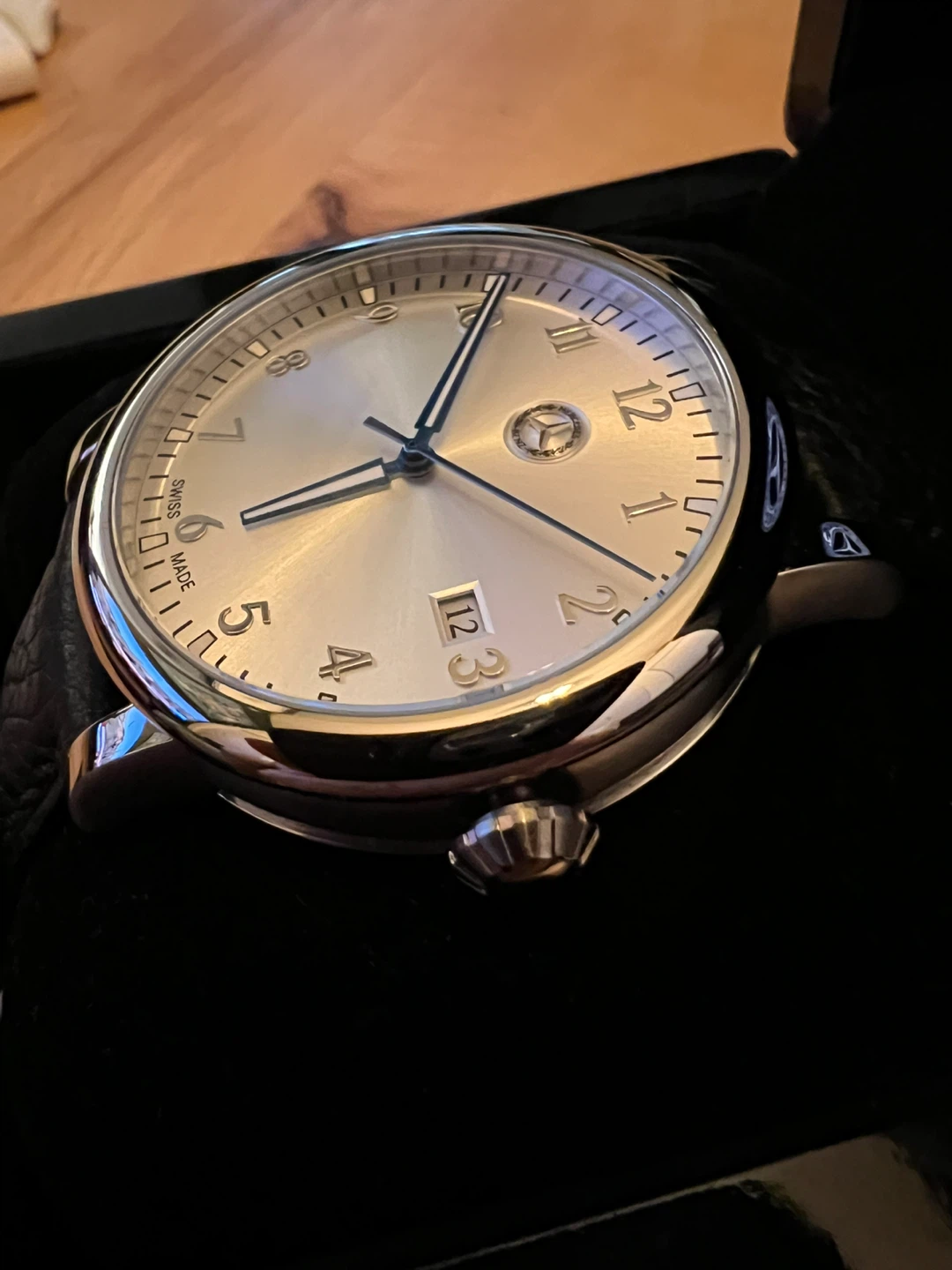 Mercedes-Benz Watch in Presentation Box - photo 3