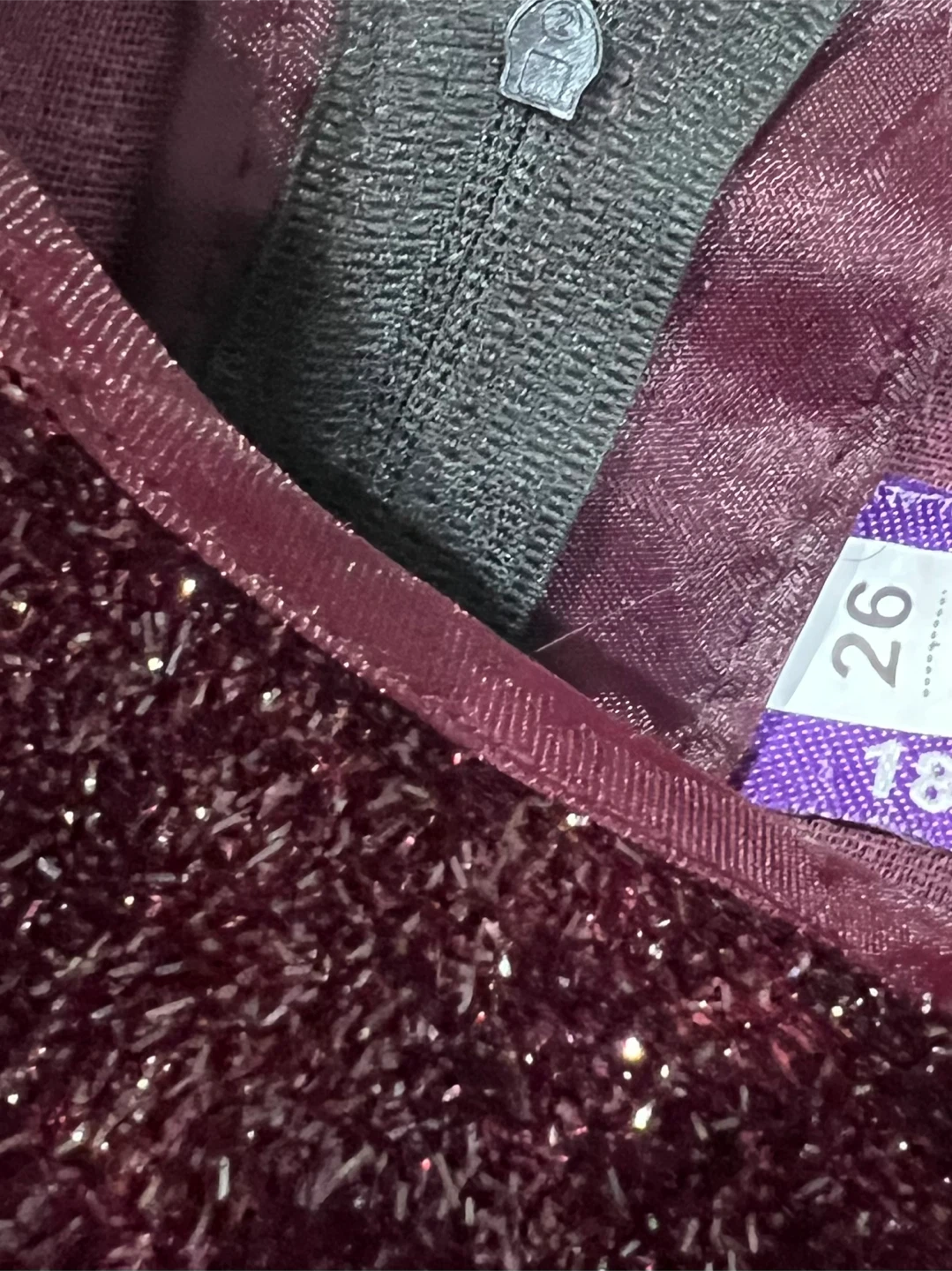 Girls Burgundy Sequin Performance Dress Size 26 - photo 3