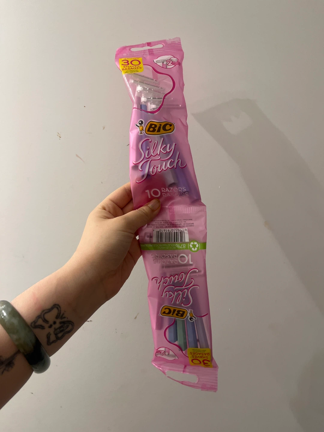 BIC Silky Touch Razors - 30 Shaves - photo 2