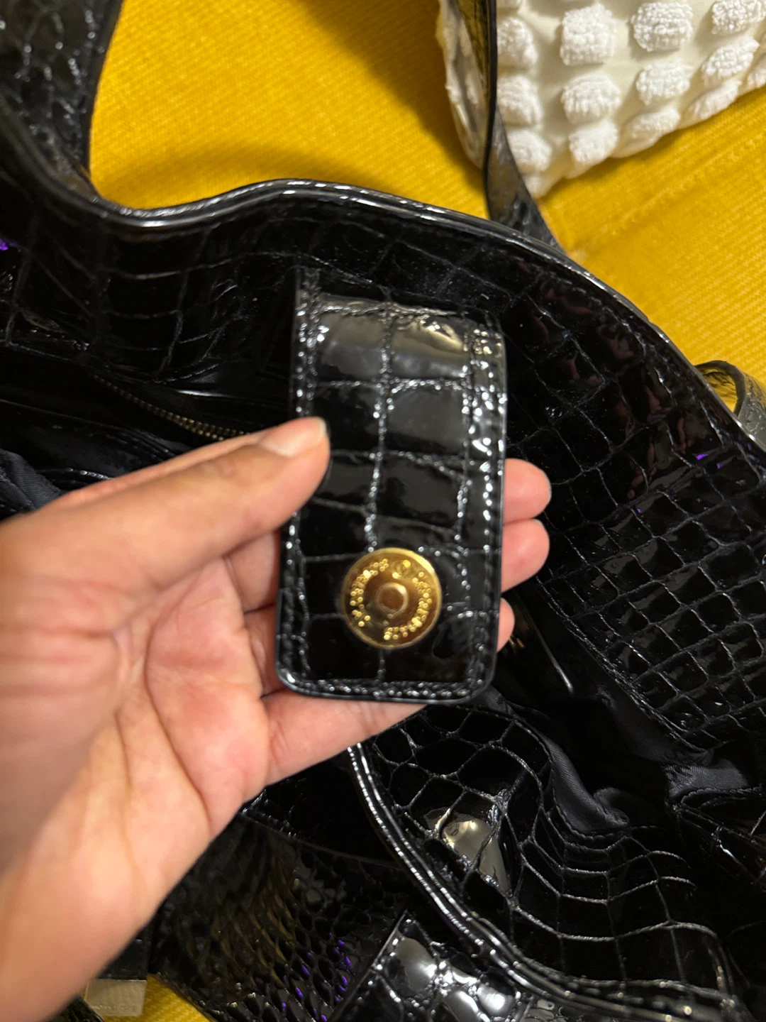 Michael Kors Black Patent Croc Embossed Shoulder Tote Bag - photo 5