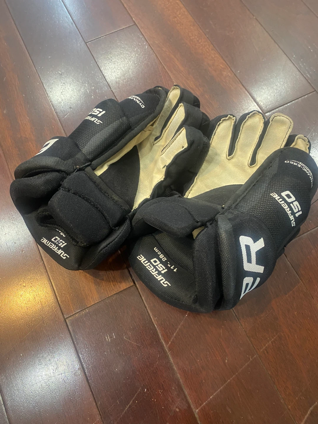 Hockey Gloves