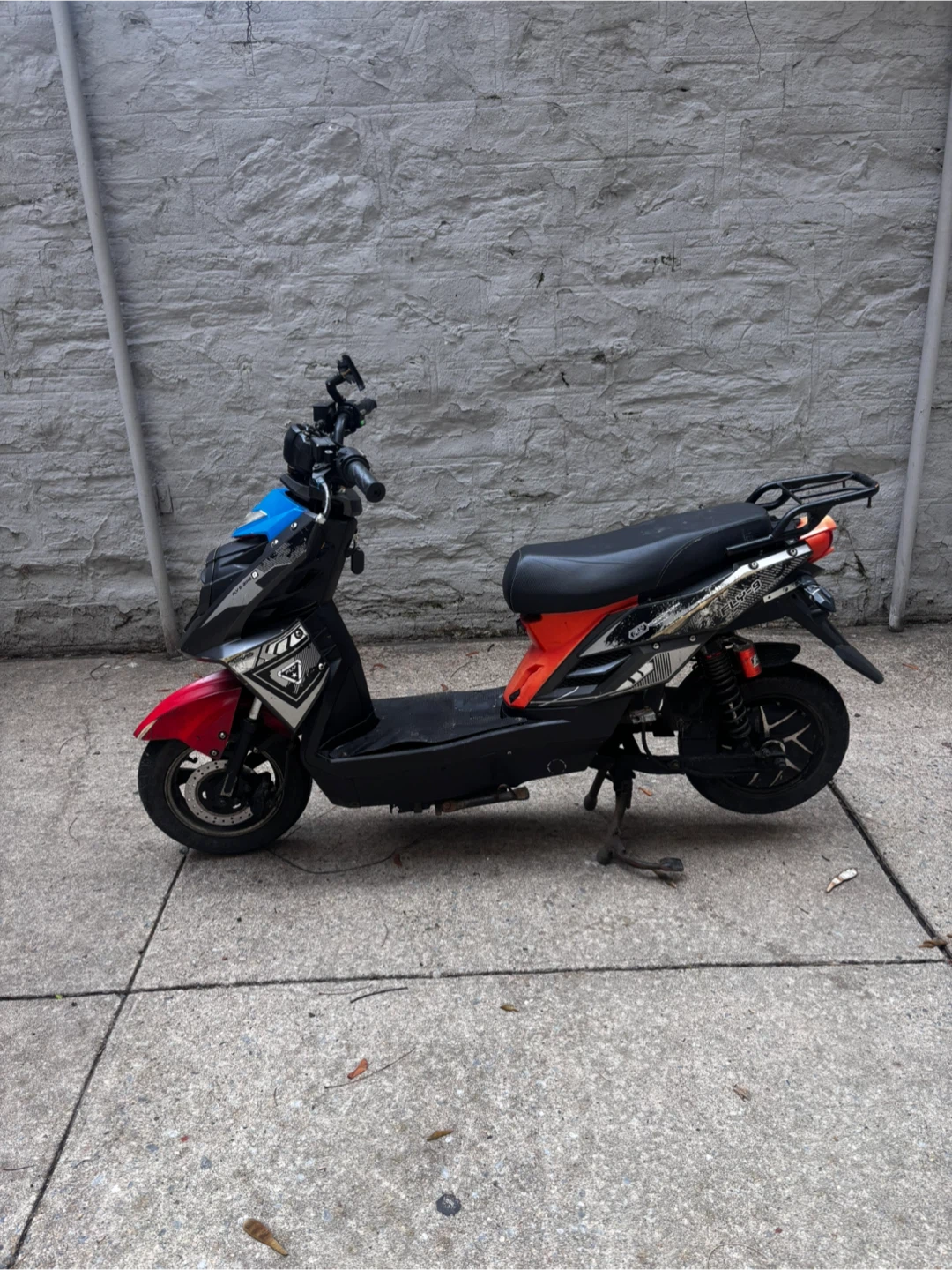 Electric Scooter/Moped