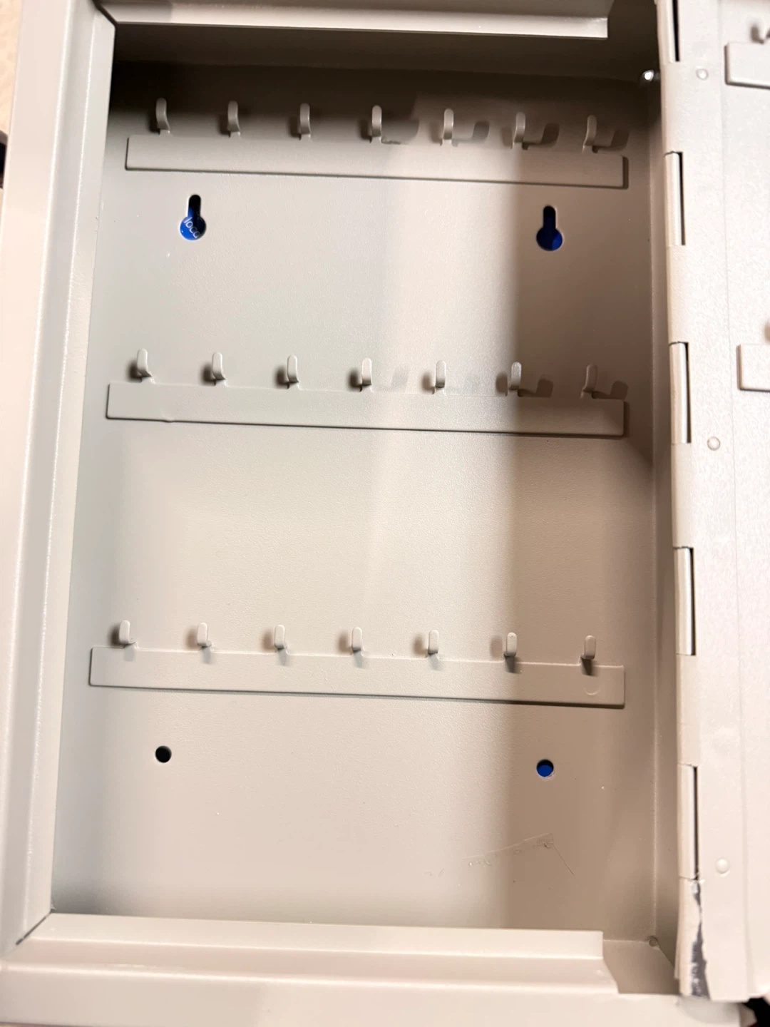GE AccessPoint Pro Key Cabinet - photo 3