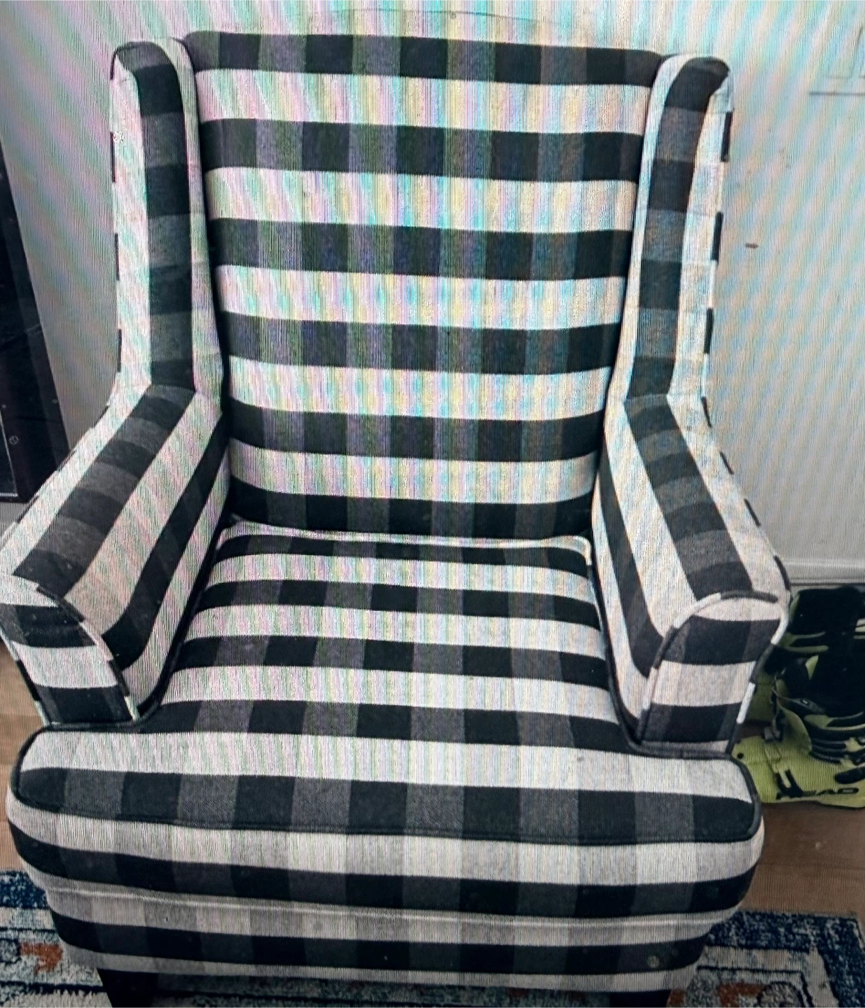 Raymour & Flanigan Accent Chair