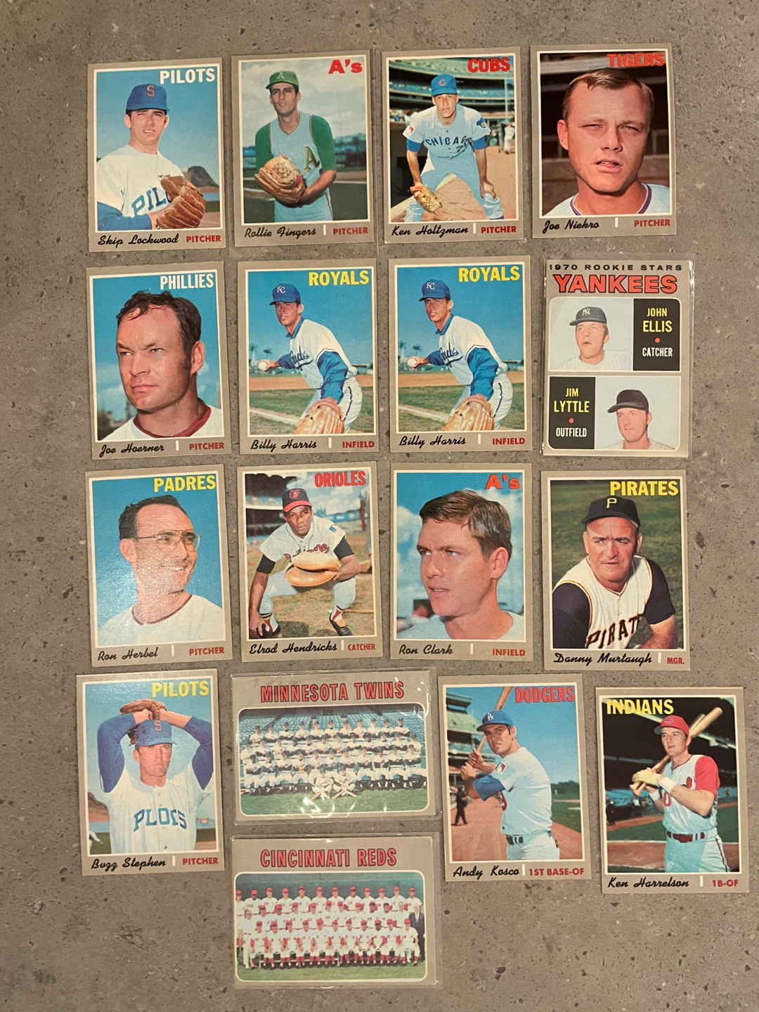Baseball Cards 1968,1970 and 1973 - photo 4
