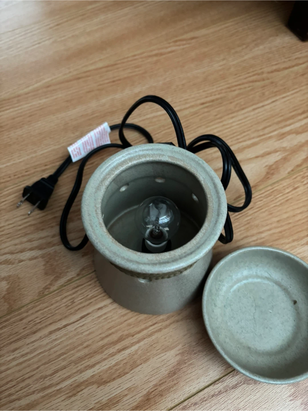 Scentsy Hatteras Wax Warmer - photo 3