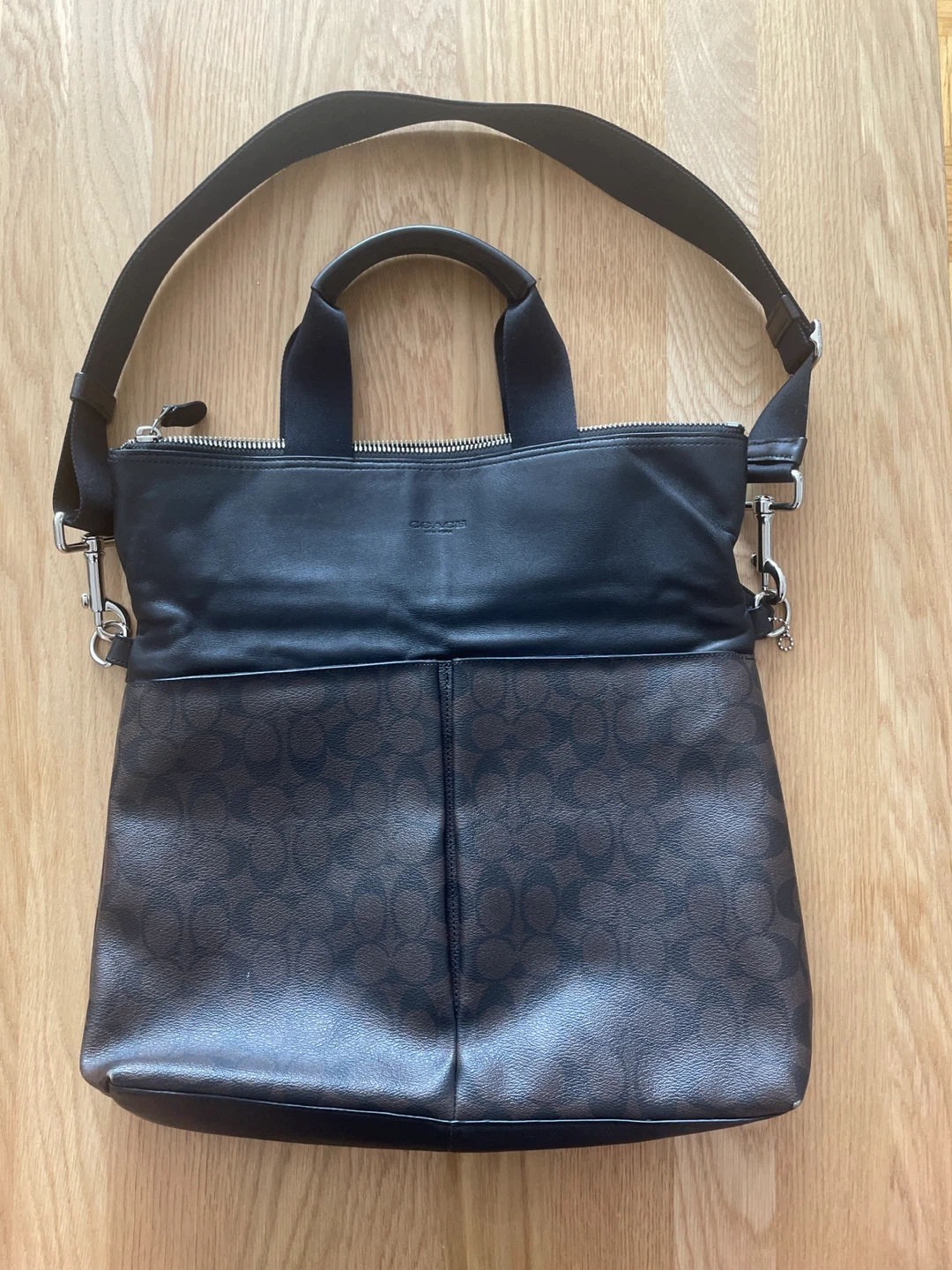 Coach Signature Canvas Tote Bag