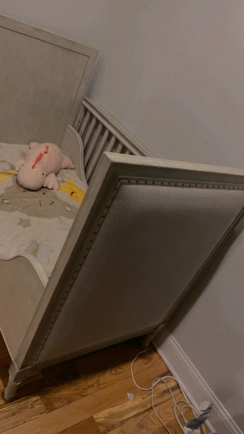 Convertible Crib - photo 2