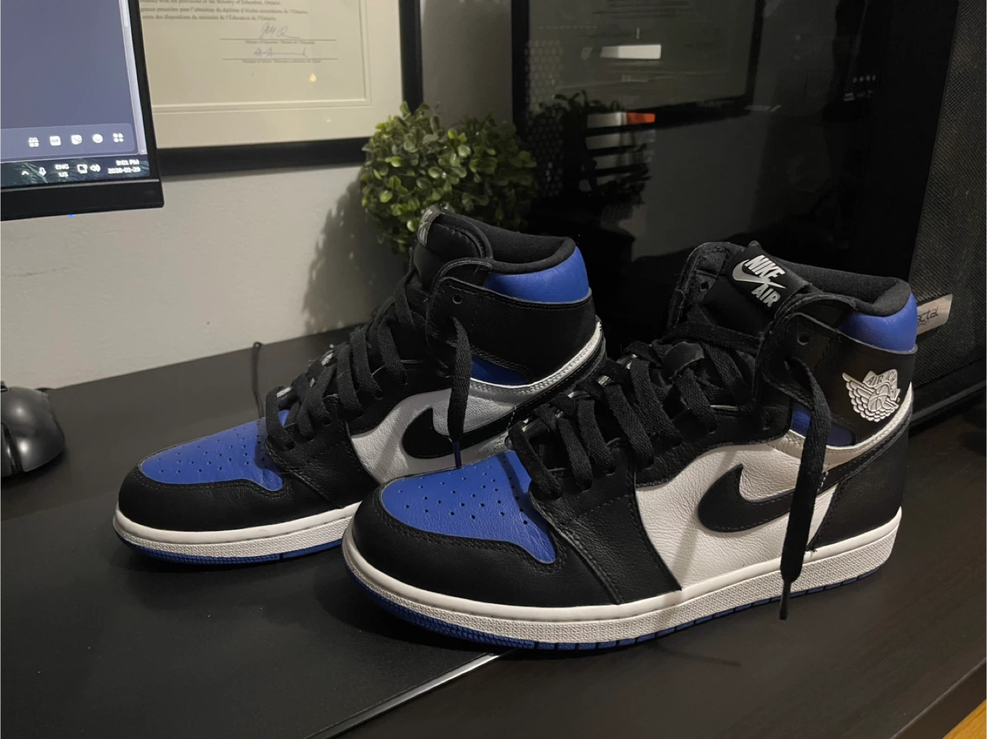 NEED GONE - Nike Air Jordan 1 High Retro OG Royal Toe - photo 2