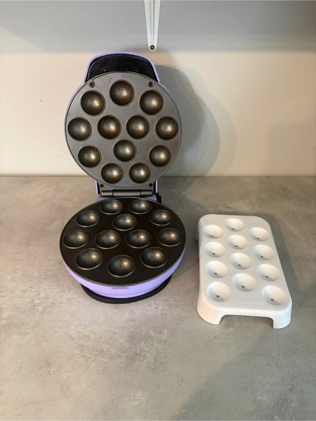 Babycakes Cake Pops Maker - Purple - photo 2