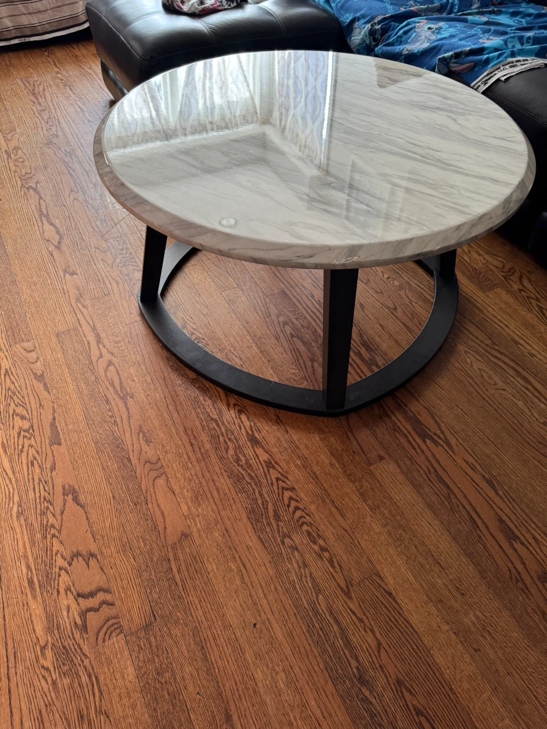 Round Marble Top Coffee Table - photo 2