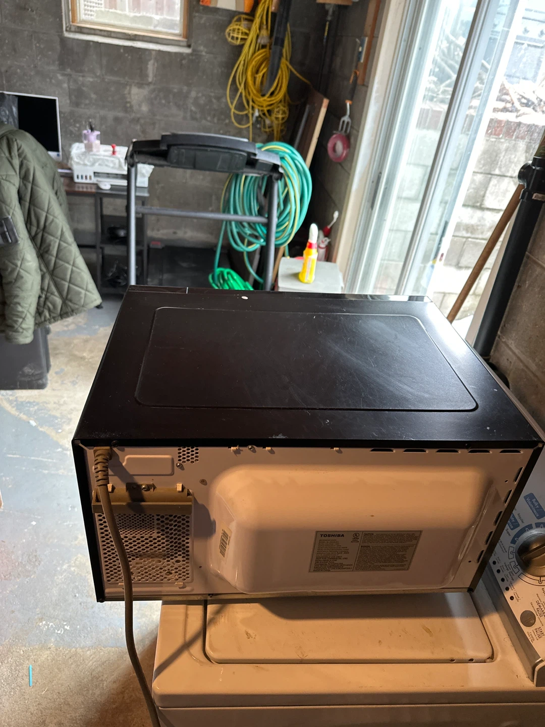 Toshiba Microwave Oven ML-EM45P(BS) - photo 3