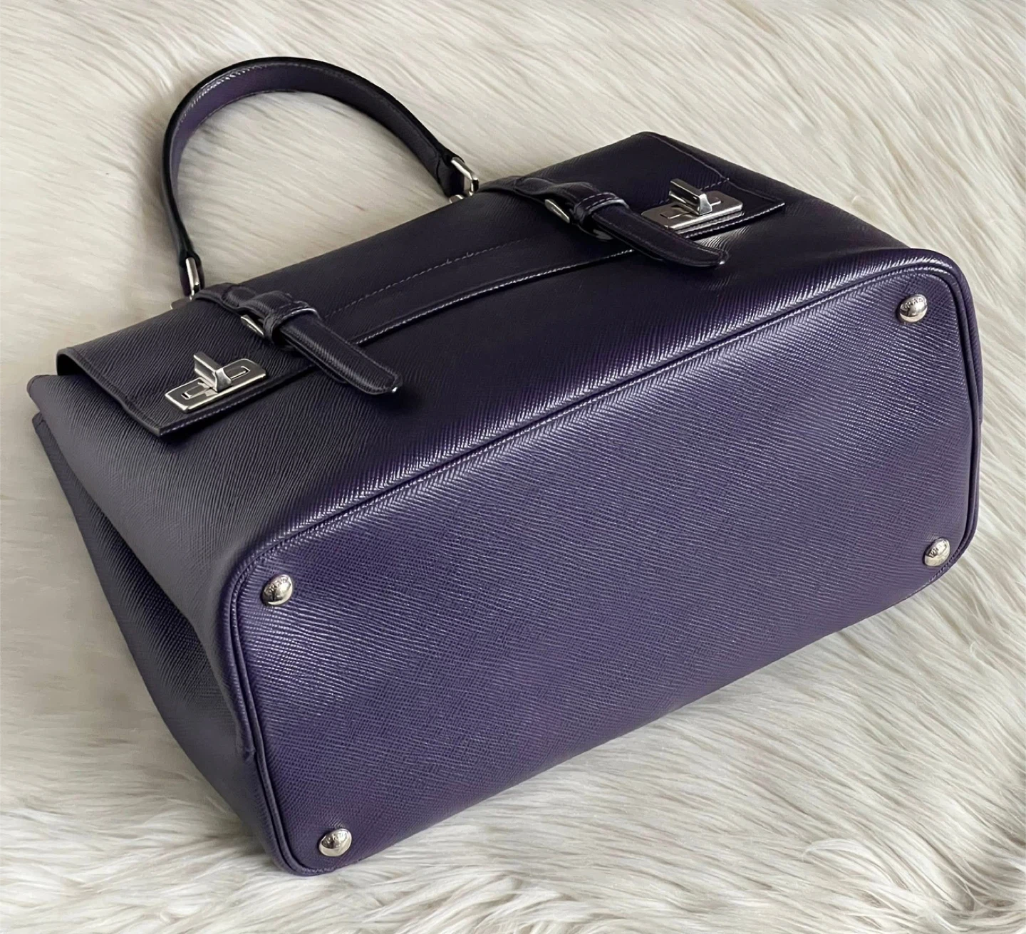 FOR SALE ✨ Pre-Loved Prada Saffiano Lux Double Turn-Lock Satchel - photo 4