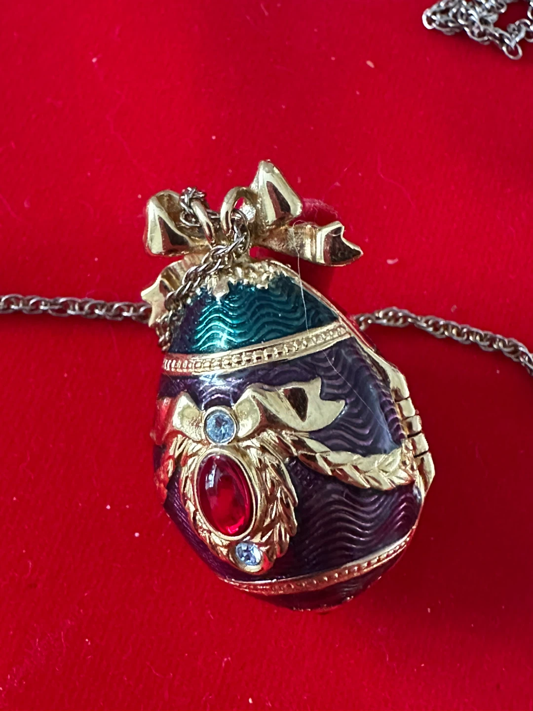 Joan Rivers Classics Egg Locket Watch Necklace - photo 3