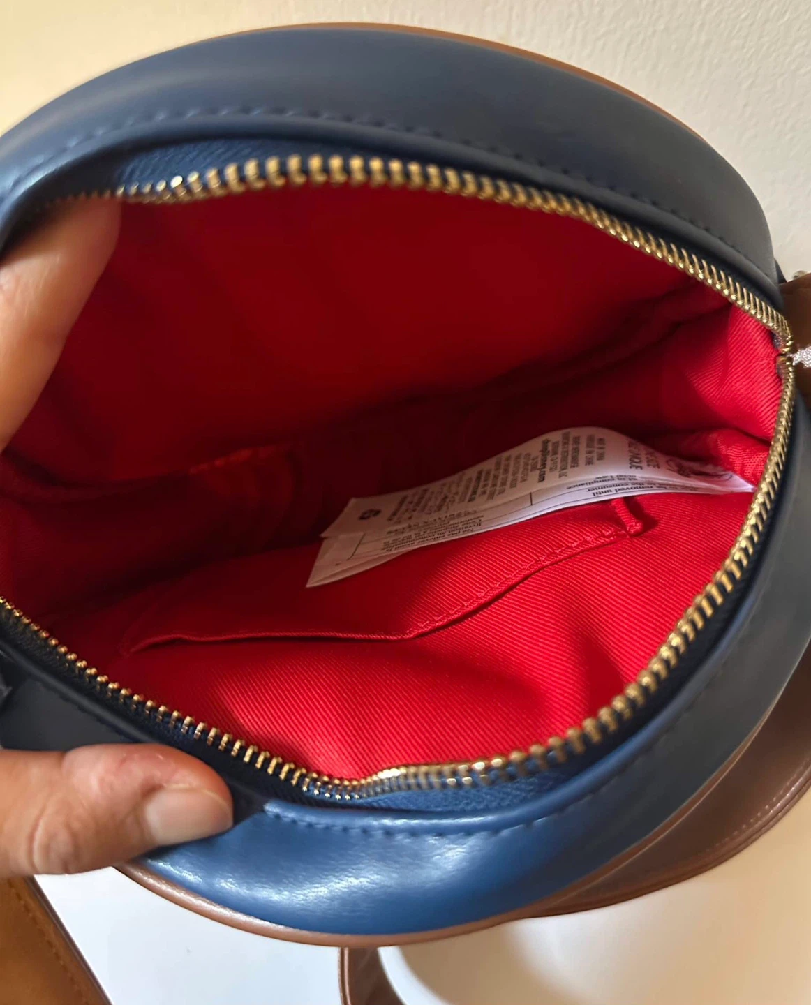 Captain Marvel Crossbody Bag - photo 4