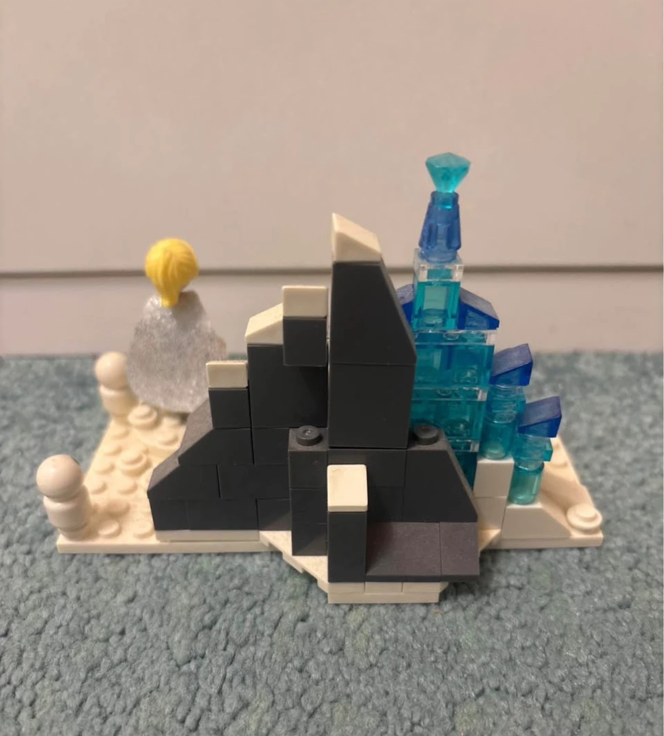 LEGO Disney Frozen Set - photo 2