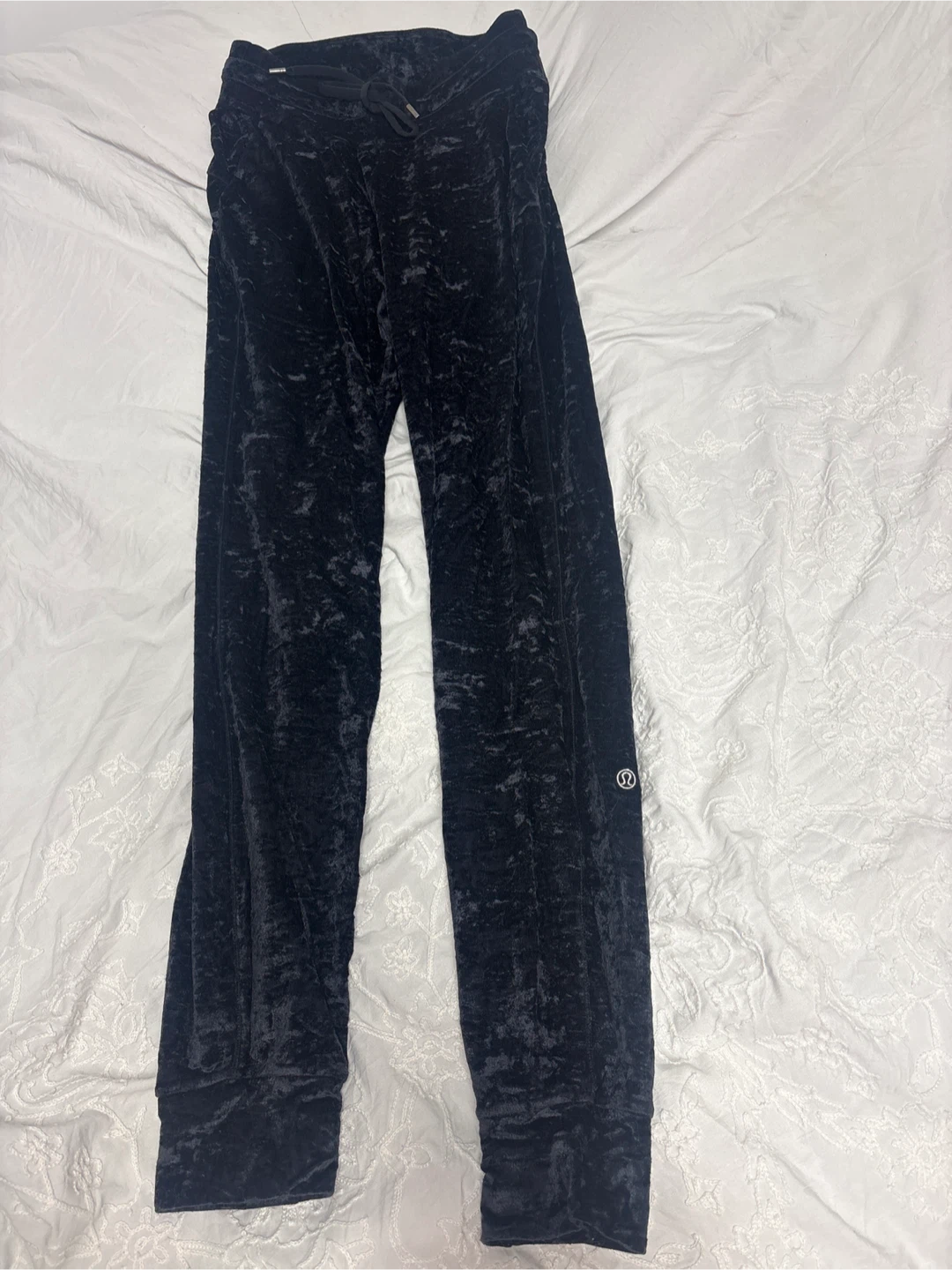 Lululemon Black Velvet Track Pants size 4 - photo 3