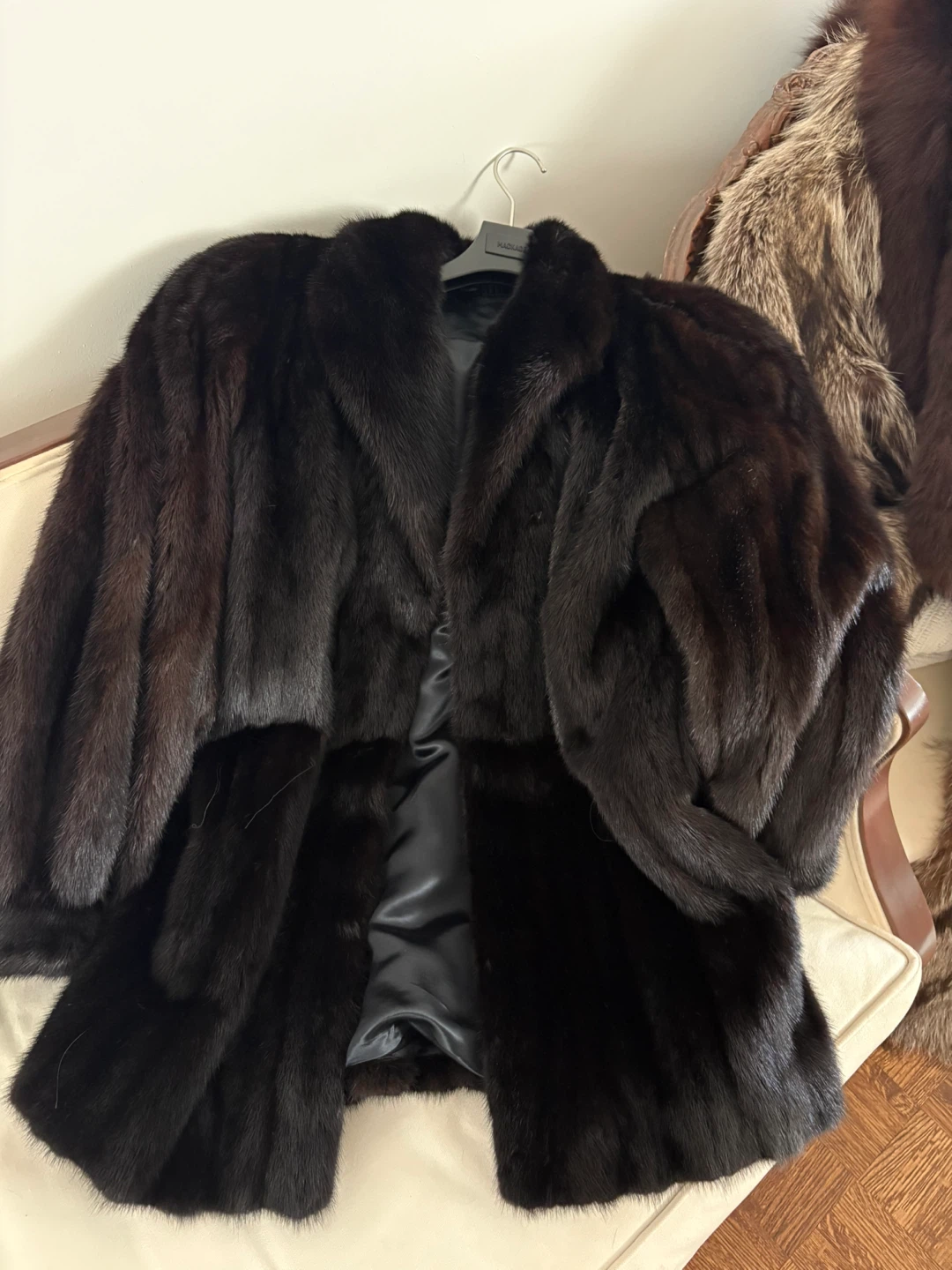 Women's Dark Brown Mink Fur Coat - photo 2