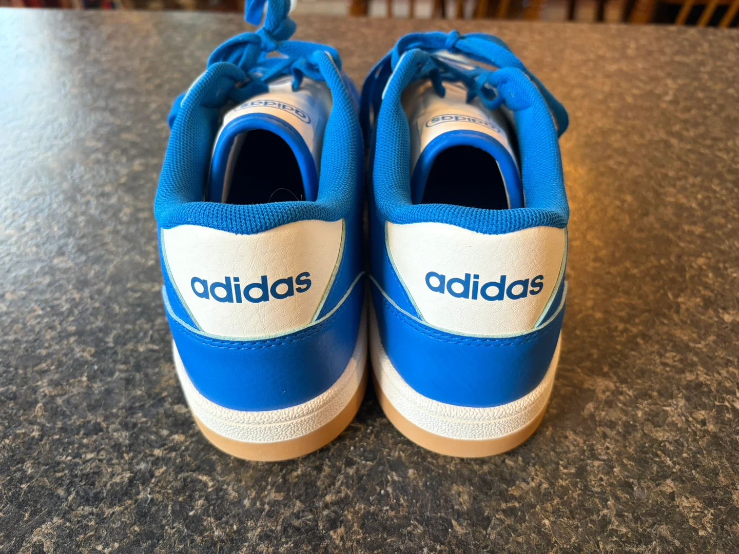 Size 10 new men’s Adidas shoes - photo 2