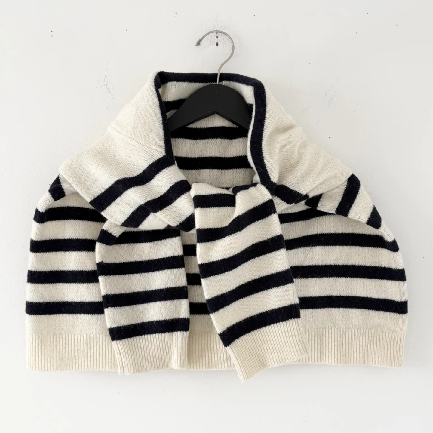 L.L. Bean Wool-Blend Raglan Sleeve Striped Sweater - photo 4