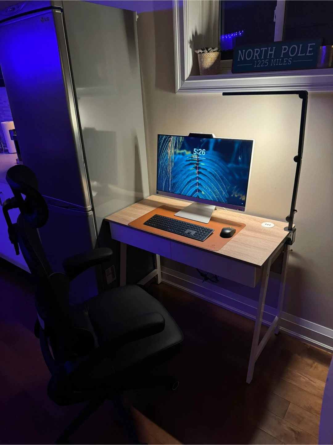 ASUS All-in-One Desktop Computer with Keyboard and Mouse - photo 5