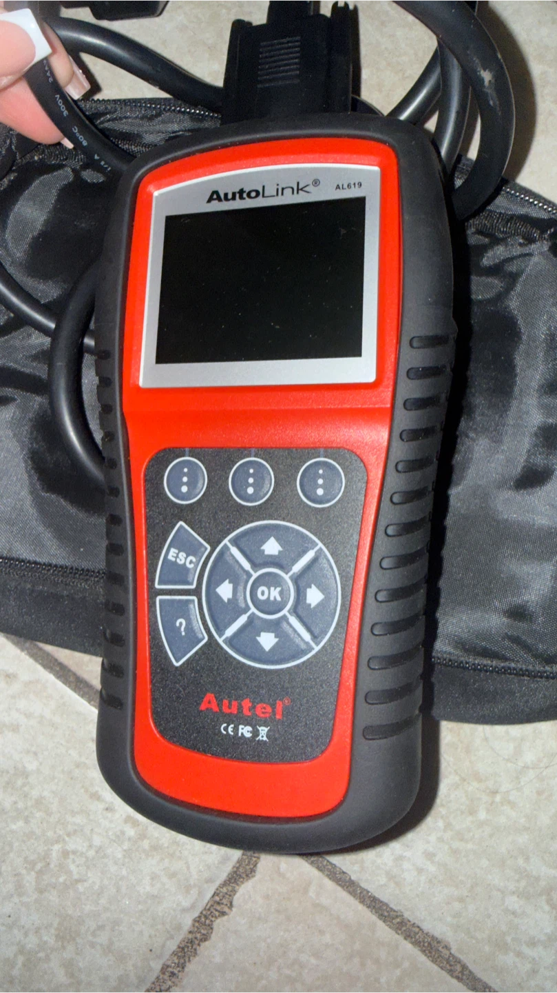 Autel AutoLink AL619 Scan Tool