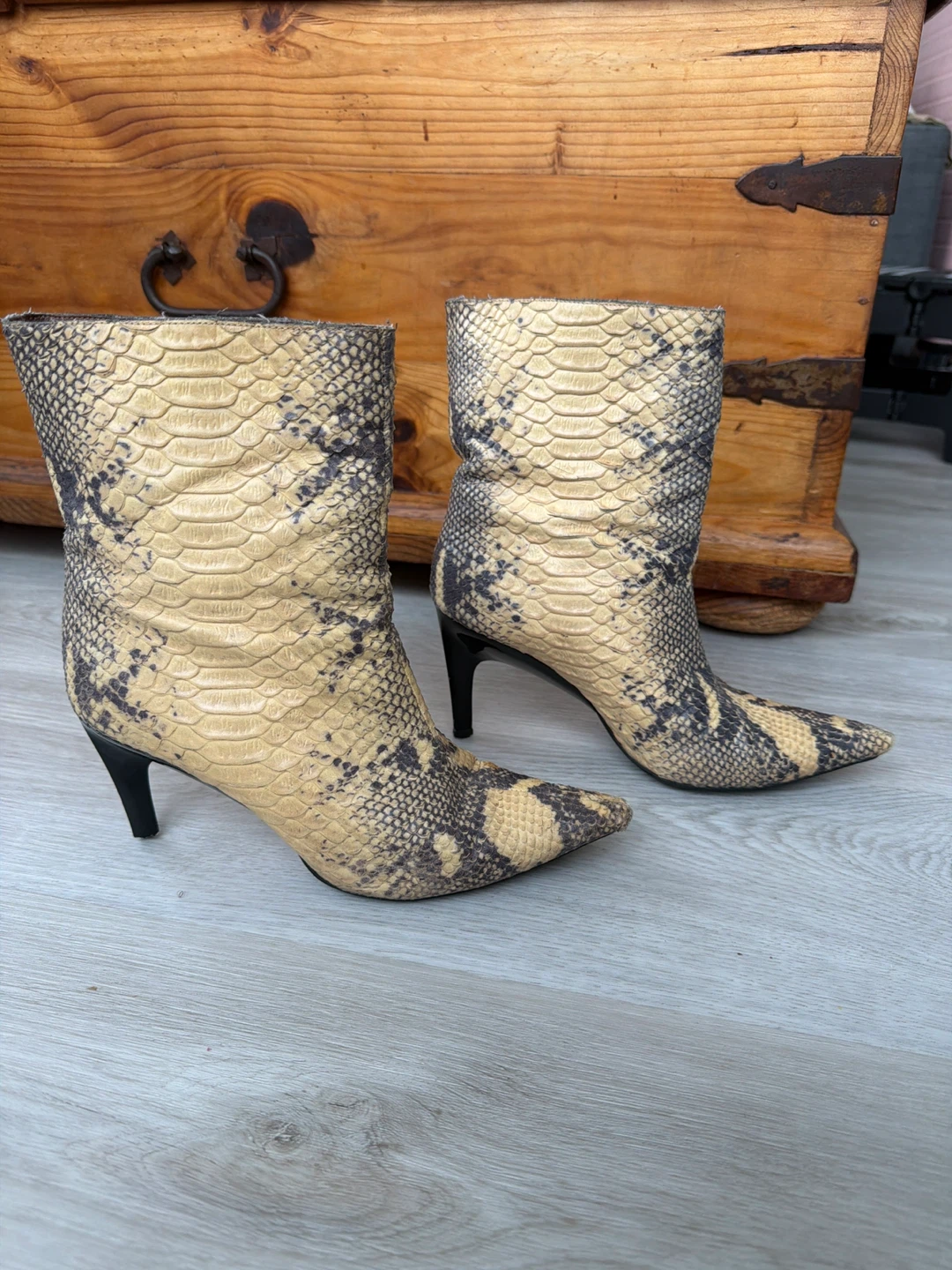 🥕Jeffrey Campbell Leather Snake Print Heeled Ankle Boots - photo 2
