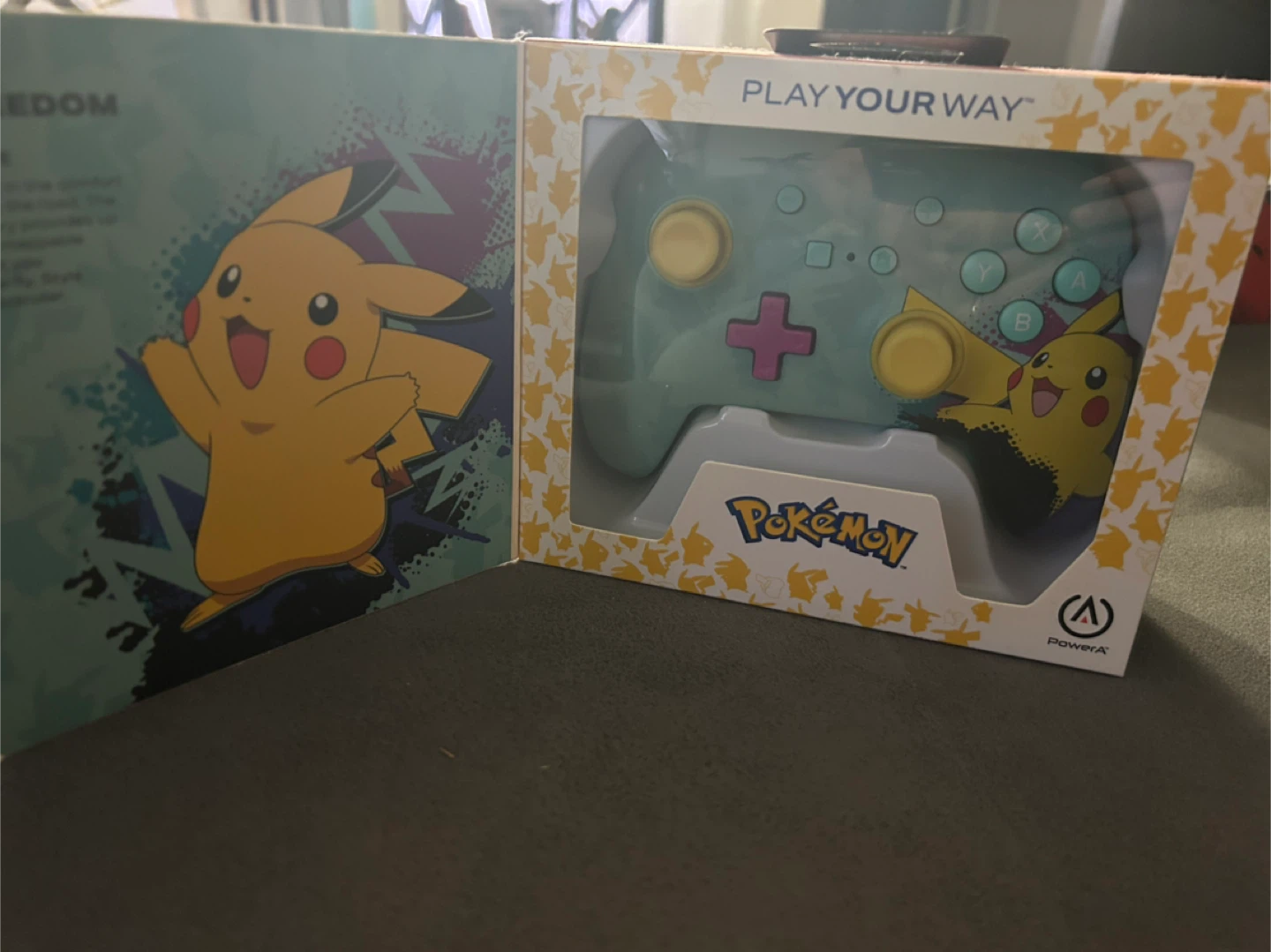 Pokémon Wireless Controller For Switch