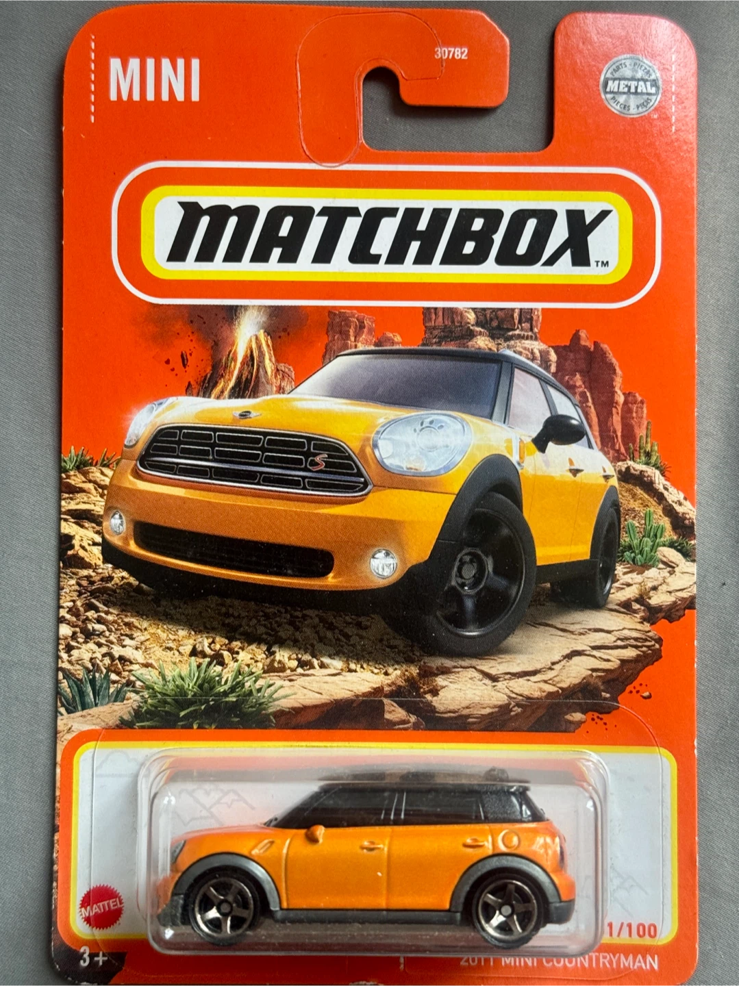 Matchbox Mini Cooper Countryman 1/64 Diecast car