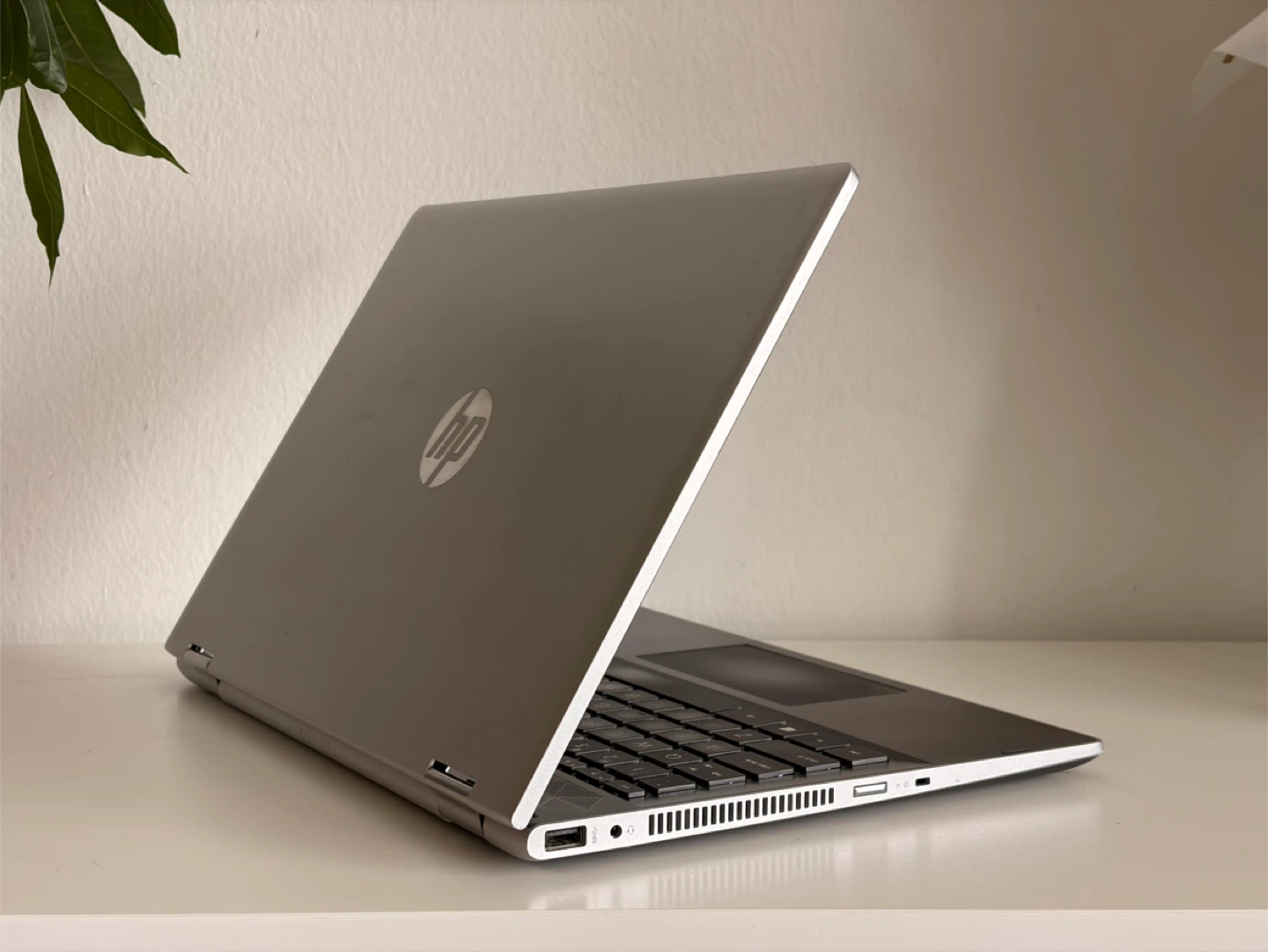 HP Pavilion x360 Convertible 14m Laptop — Core i3 / 8GB / 256GB - photo 4