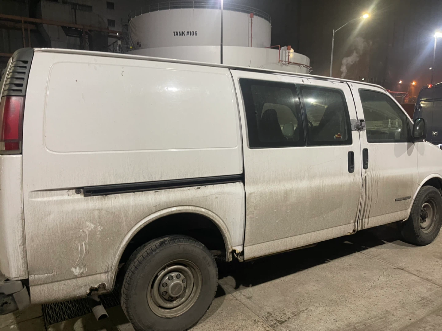 2000 GMC Savana Van 158k miles - photo 3