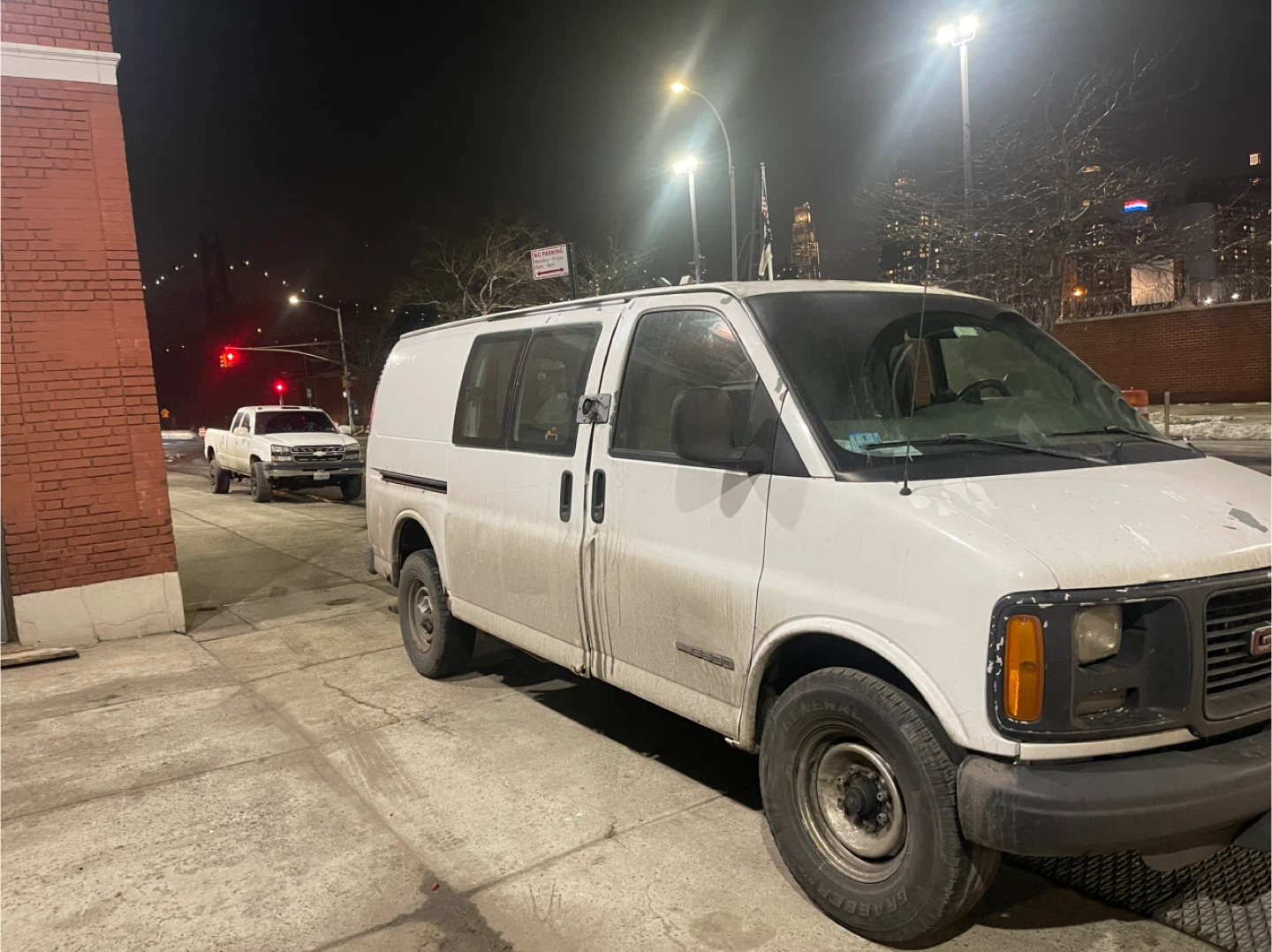 2000 GMC Savana Van 158k miles