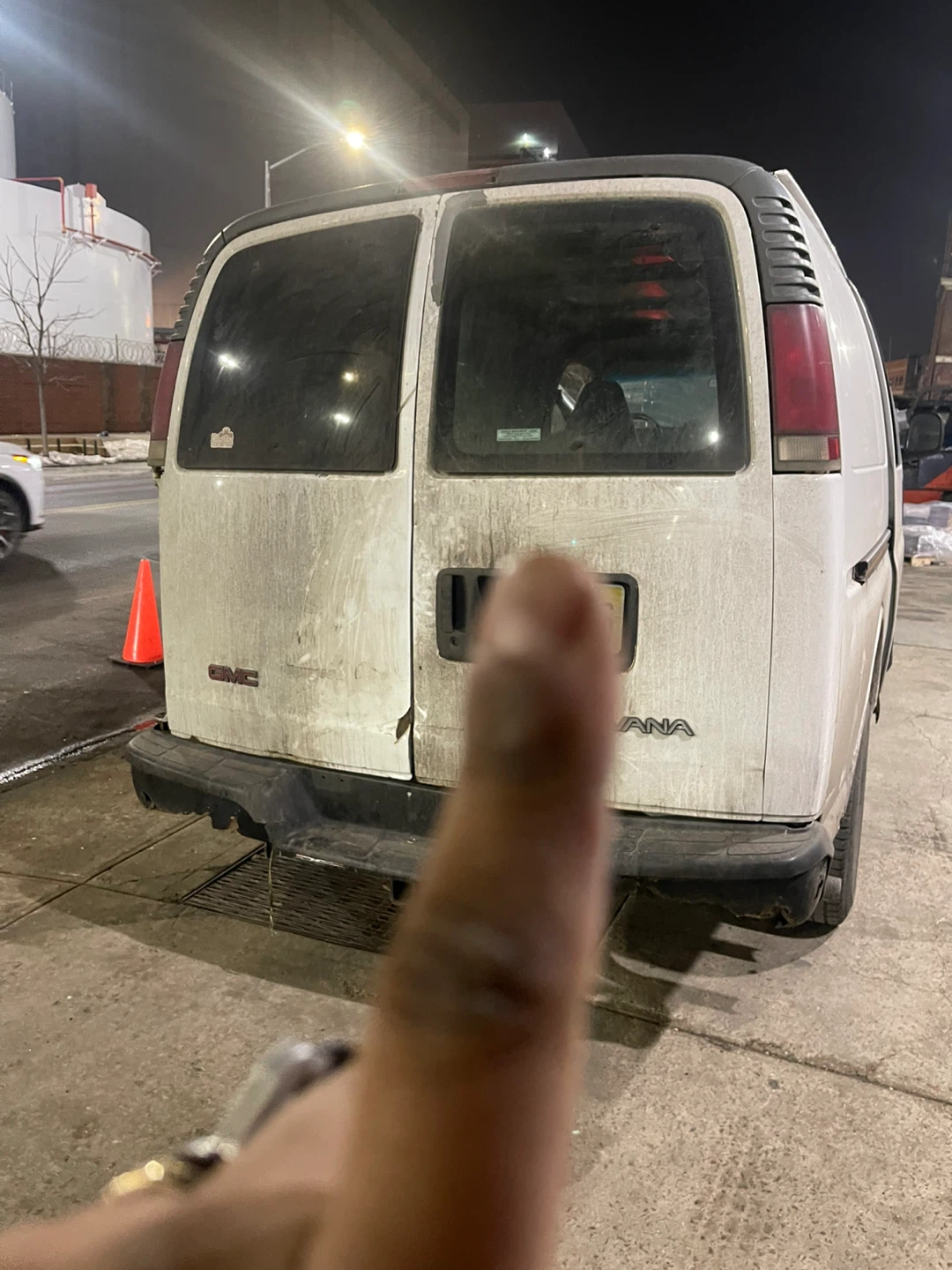 2000 GMC Savana Van 158k miles - photo 4
