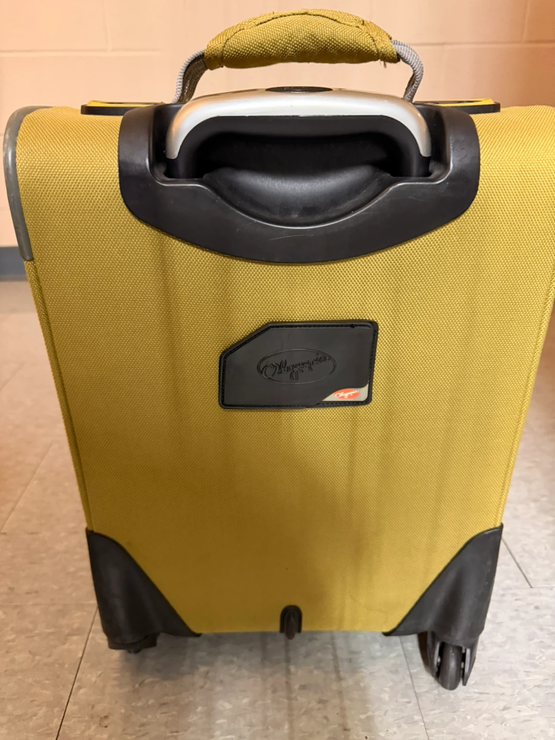 Olympia Yellow Rolling Carry-On Suitcase - photo 2