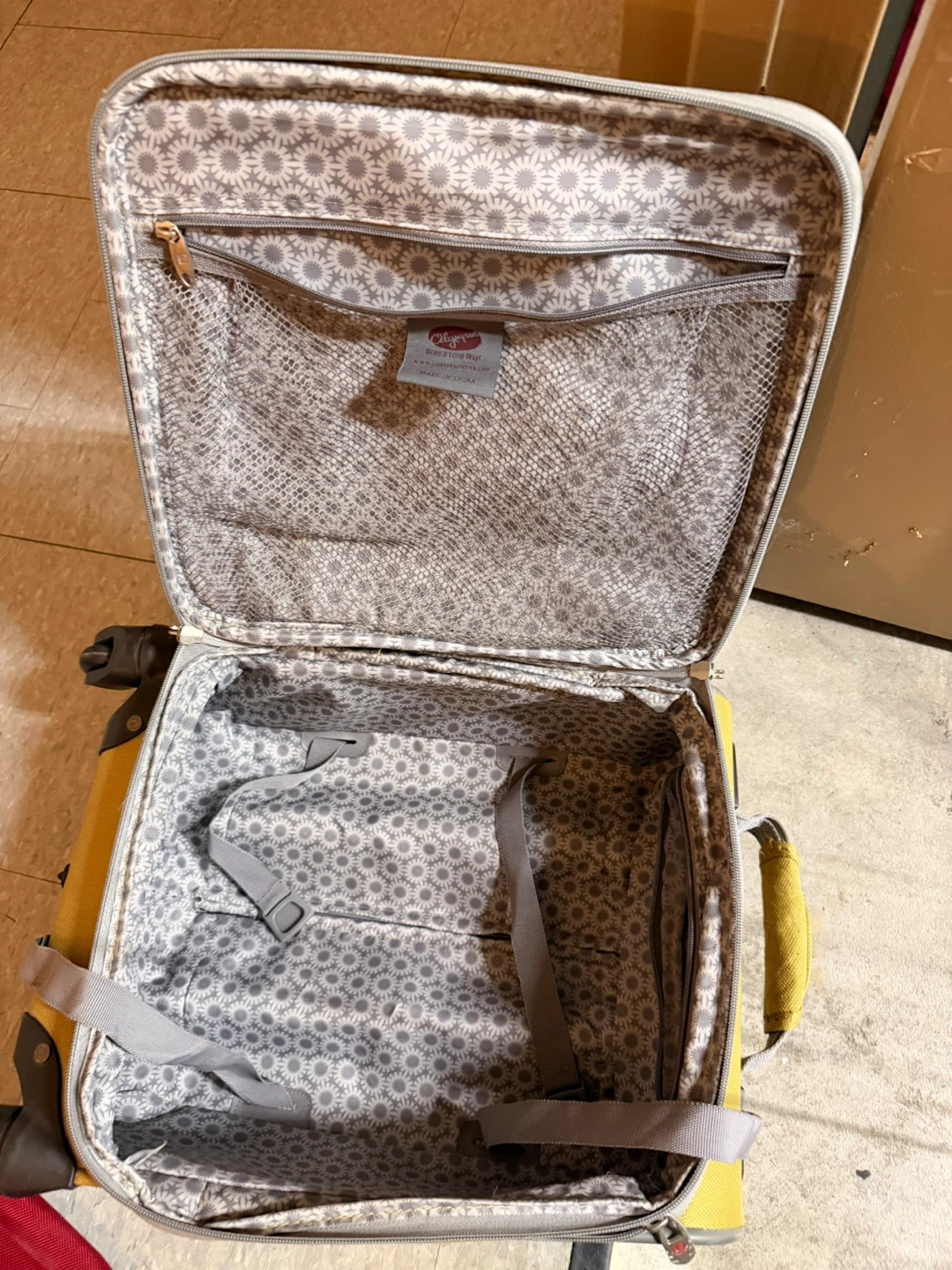 Olympia Yellow Rolling Carry-On Suitcase - photo 4