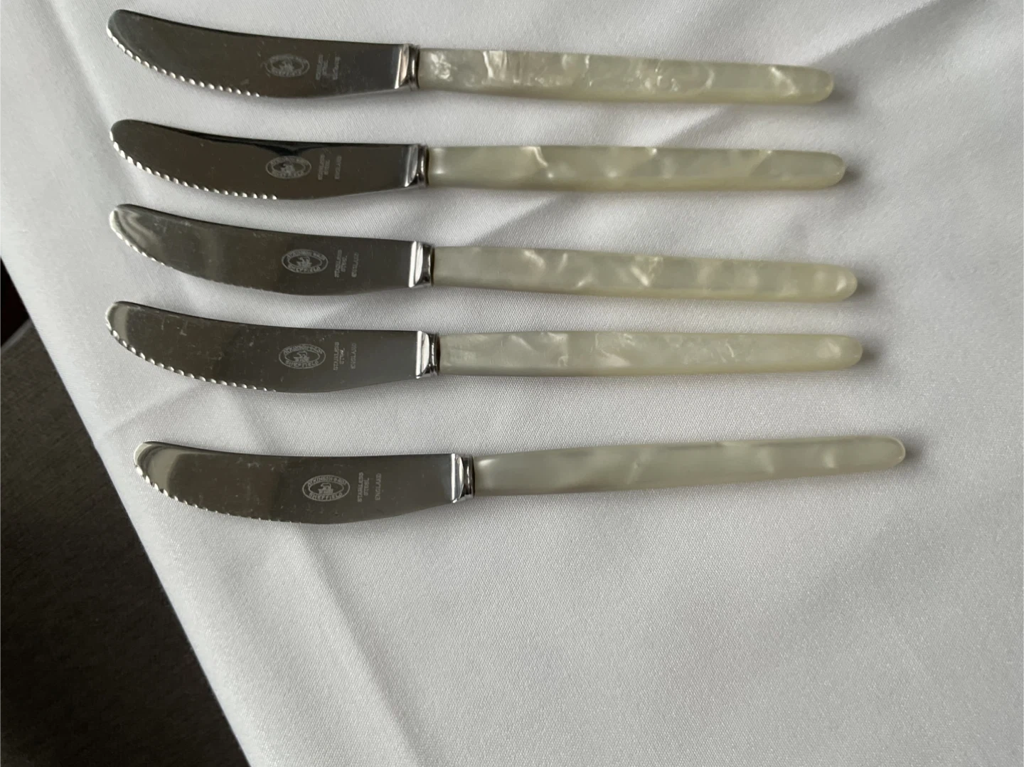 Set of 5 Butter Knives with Mother of Pearl Handles - photo 2