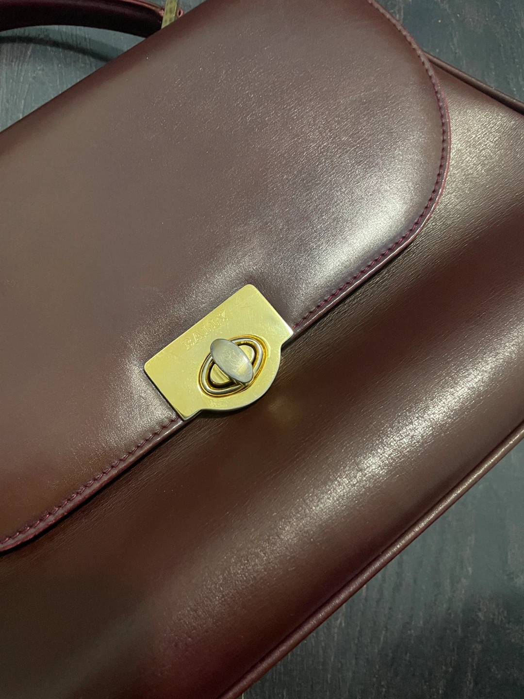 Bally Leather Handbag - Burgundy - photo 3