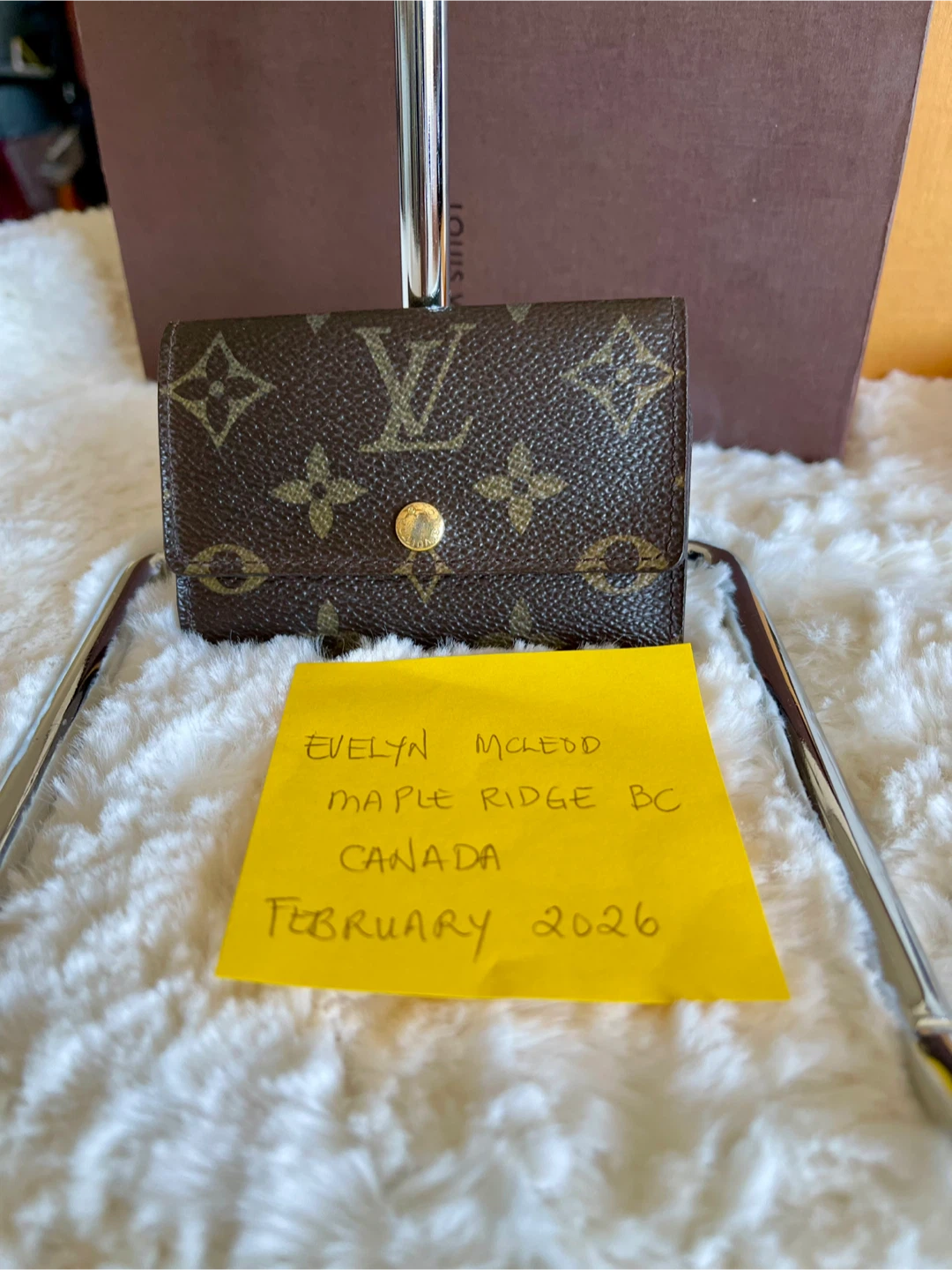 Louis Vuitton Monogram 6 Key Holder