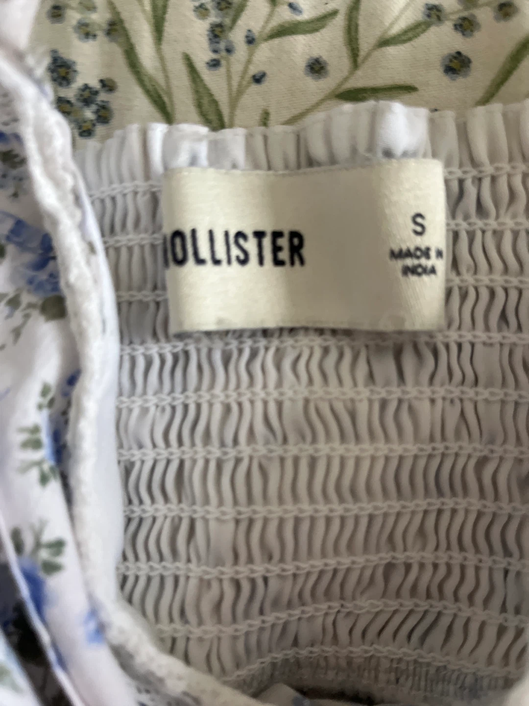 Hollister Floral Smocked Baby Doll Top - photo 2