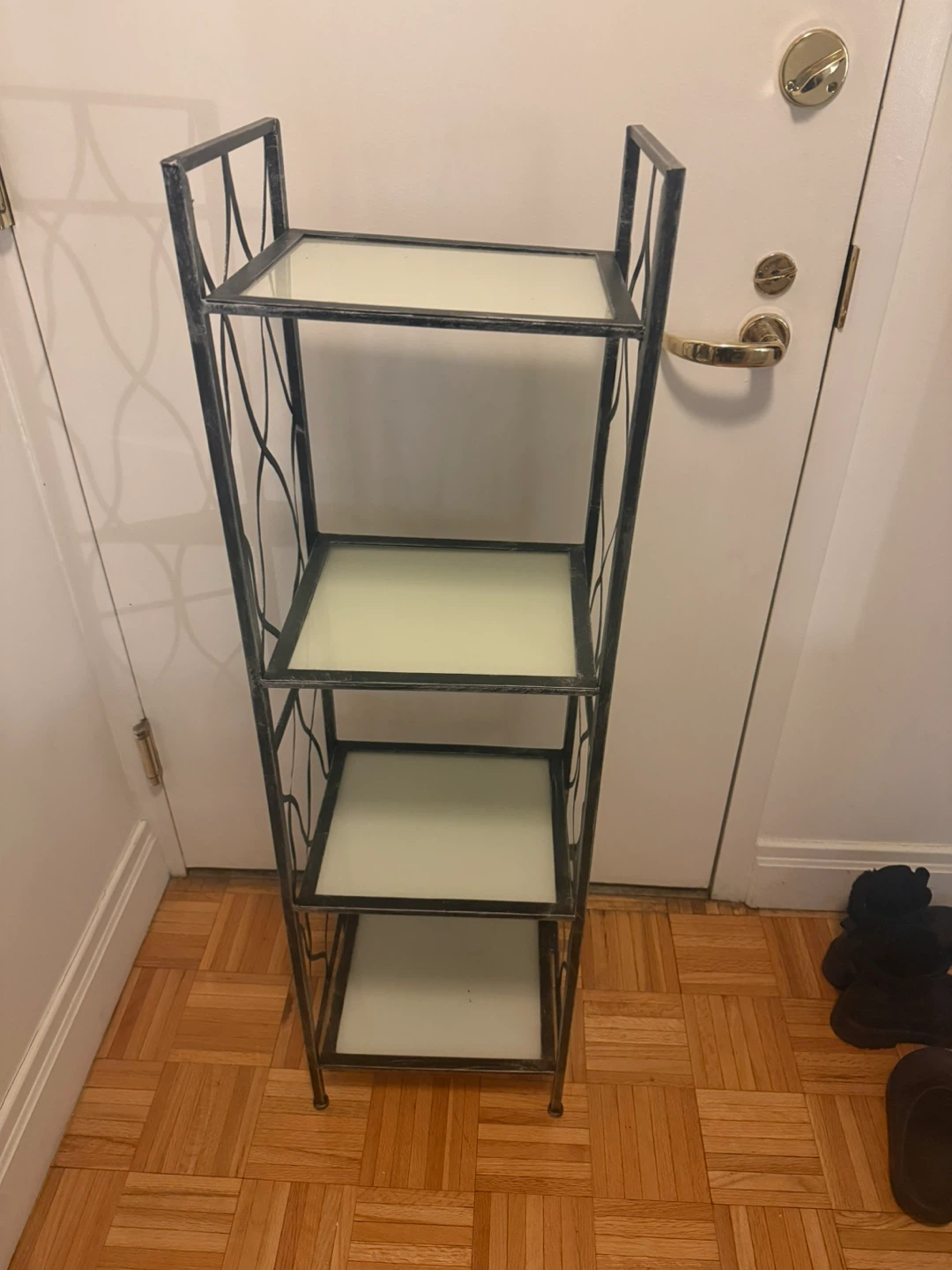 Metal and Glass 4-Tier Shelf Unit - photo 3