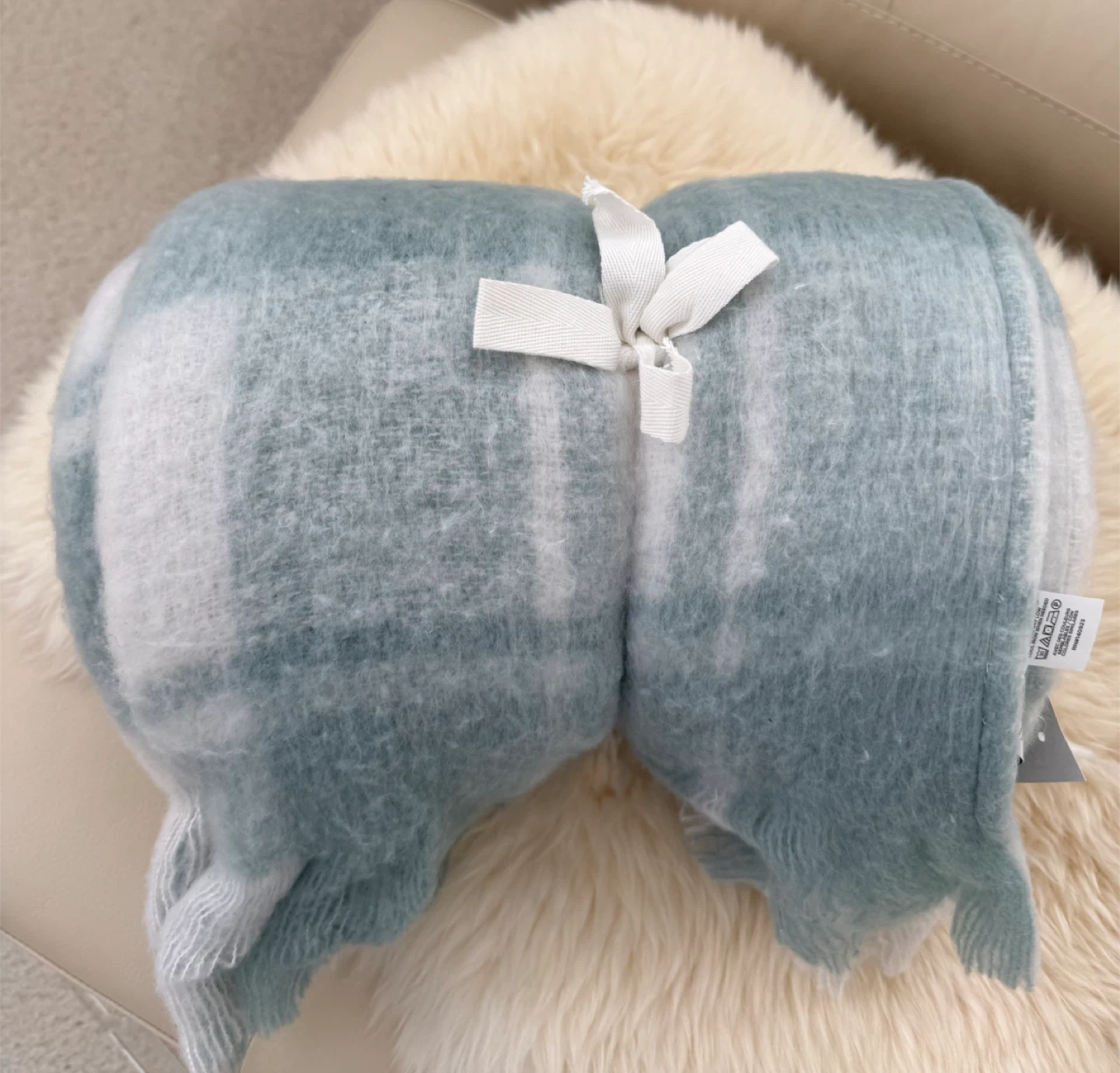LOFT Plaid Blanket Scarf Blue/White