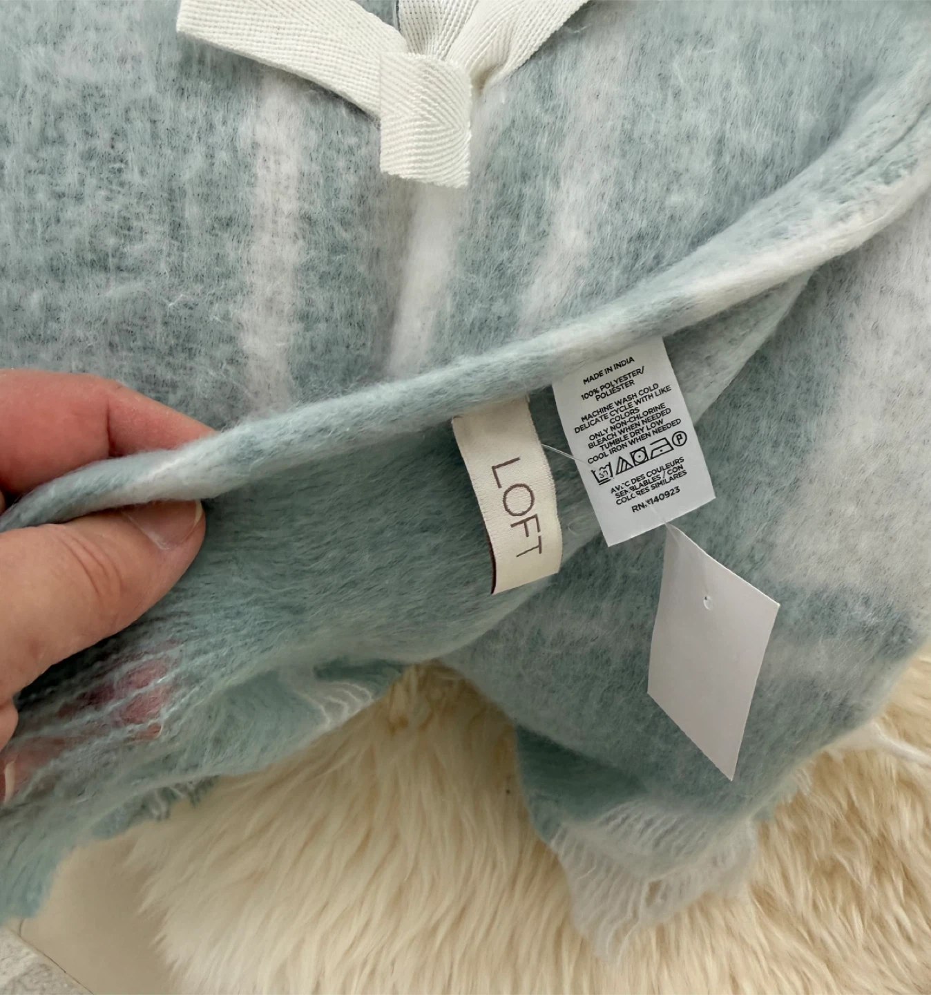 LOFT Plaid Blanket Scarf Blue/White - photo 2