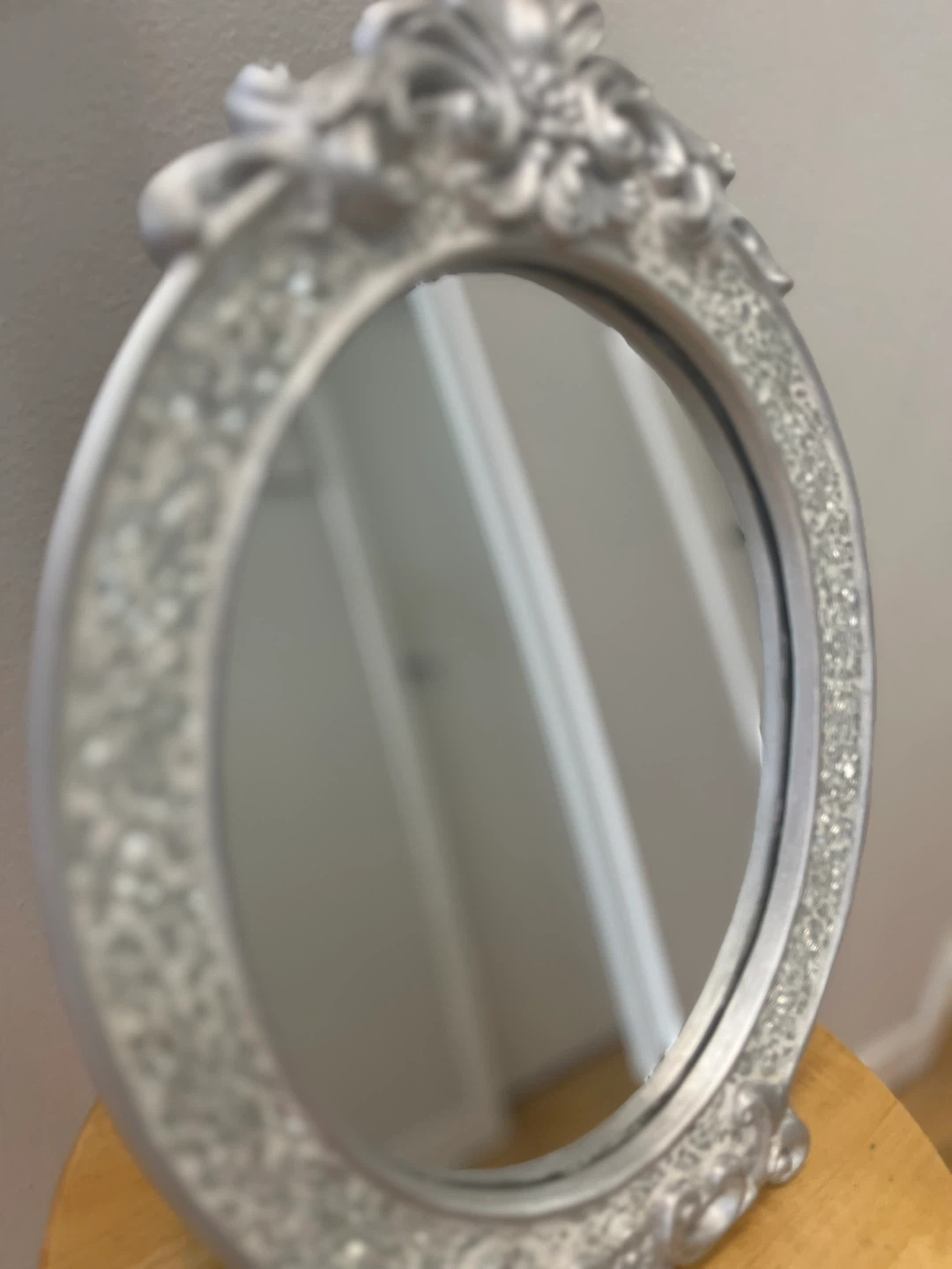 Decorative Oval Vanity Mirror