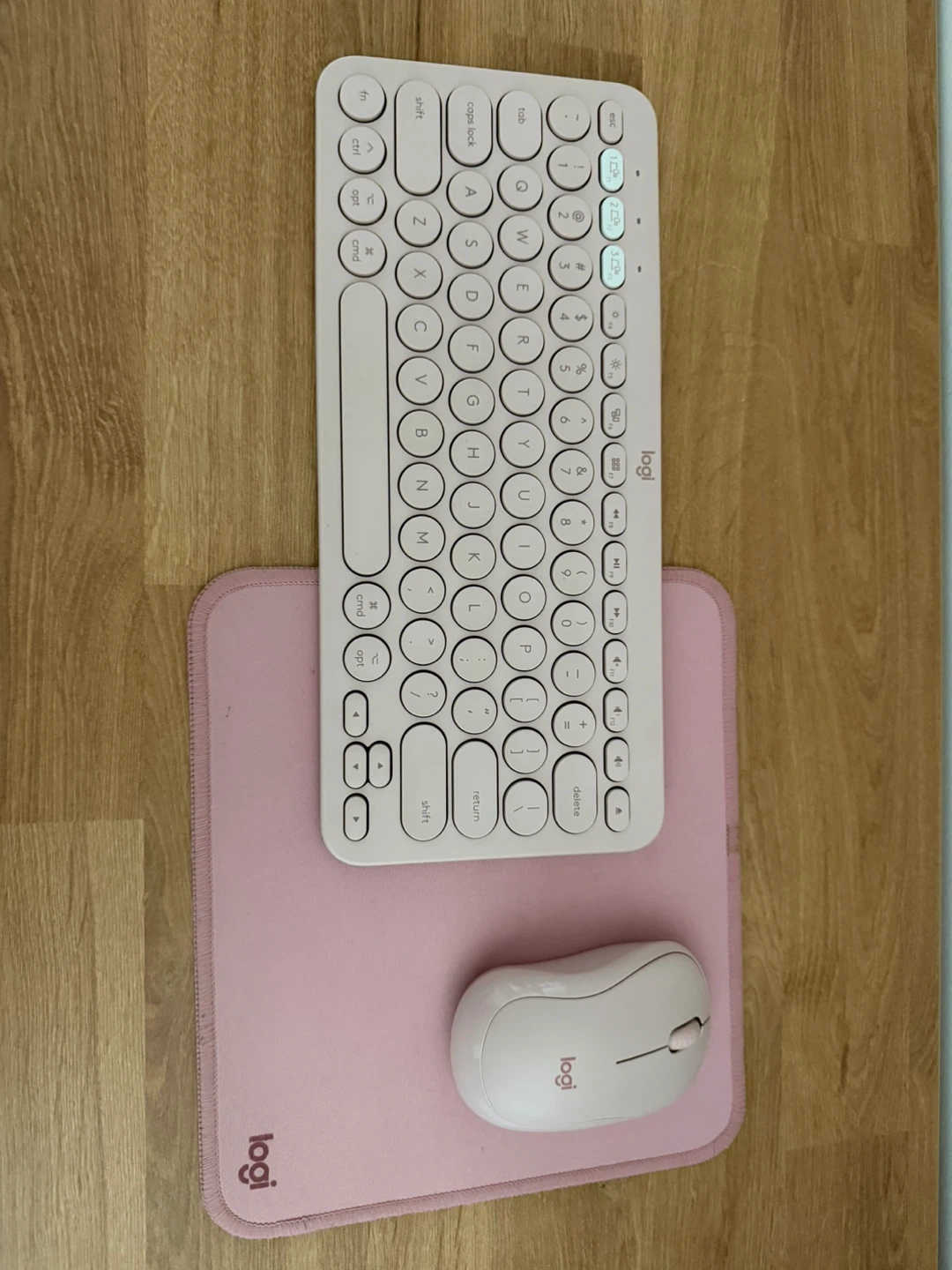 Logitech Pink Keyboard / Mouse / Pad Set - photo 3