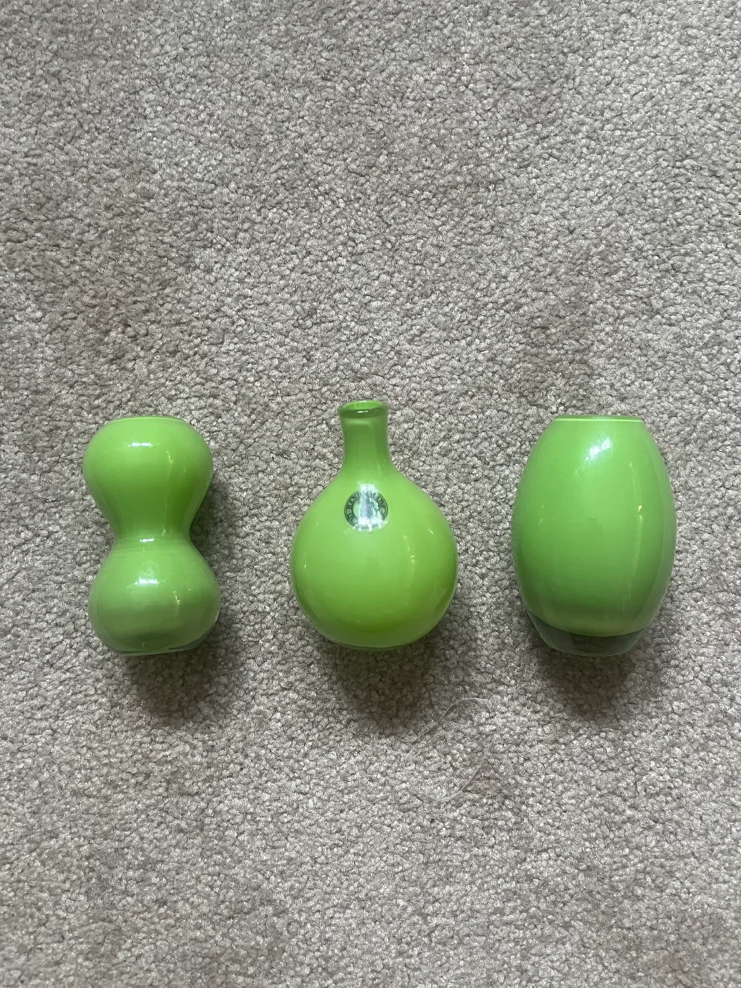 Set of 3 Green Glass Bud Vases - photo 4