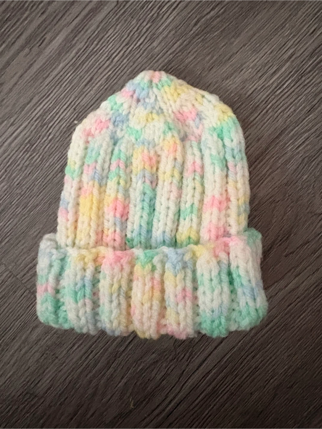 Set of 4 Hand-Knitted Baby Hats - photo 3