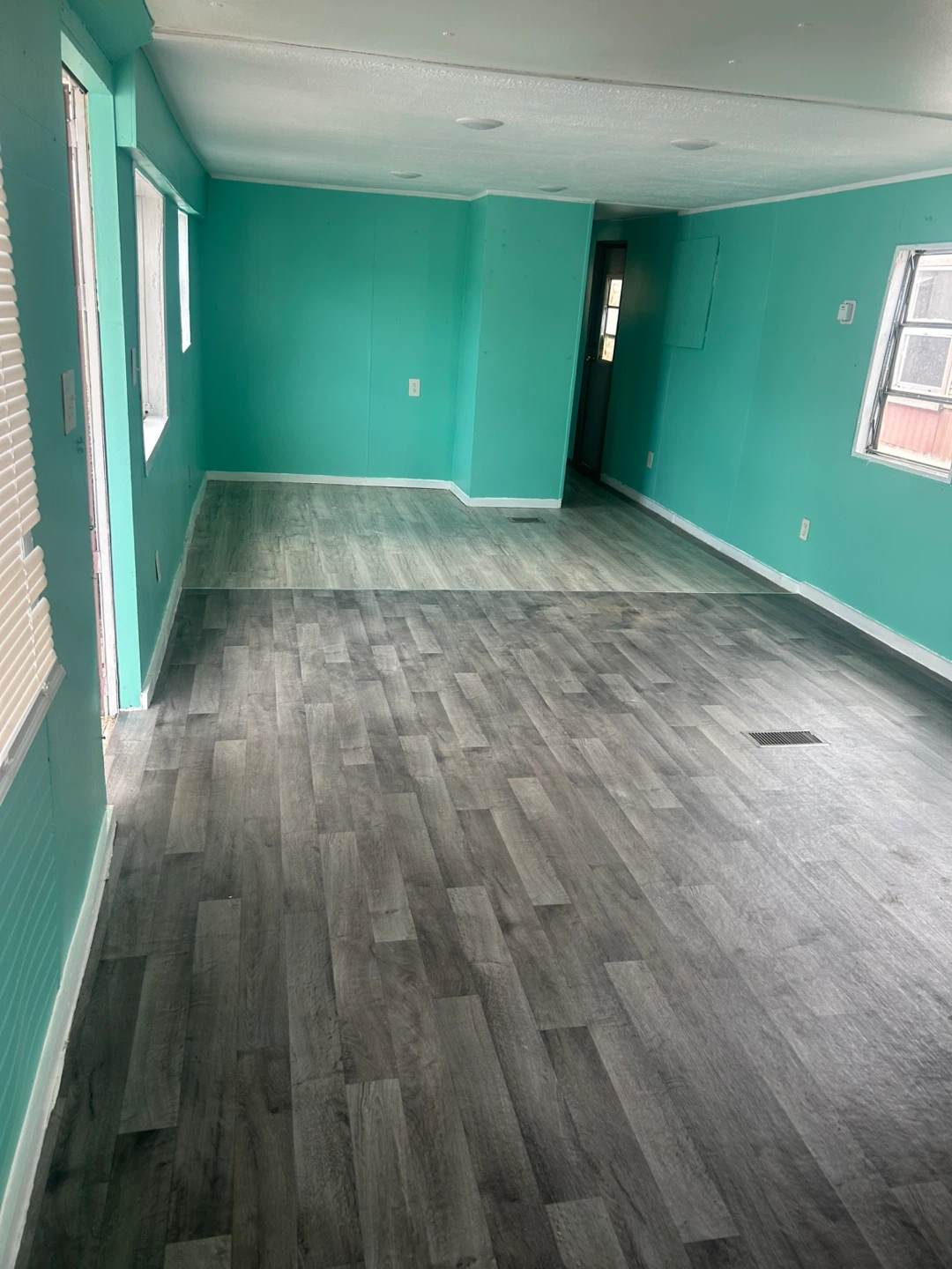 Mobile home for rent - photo 4