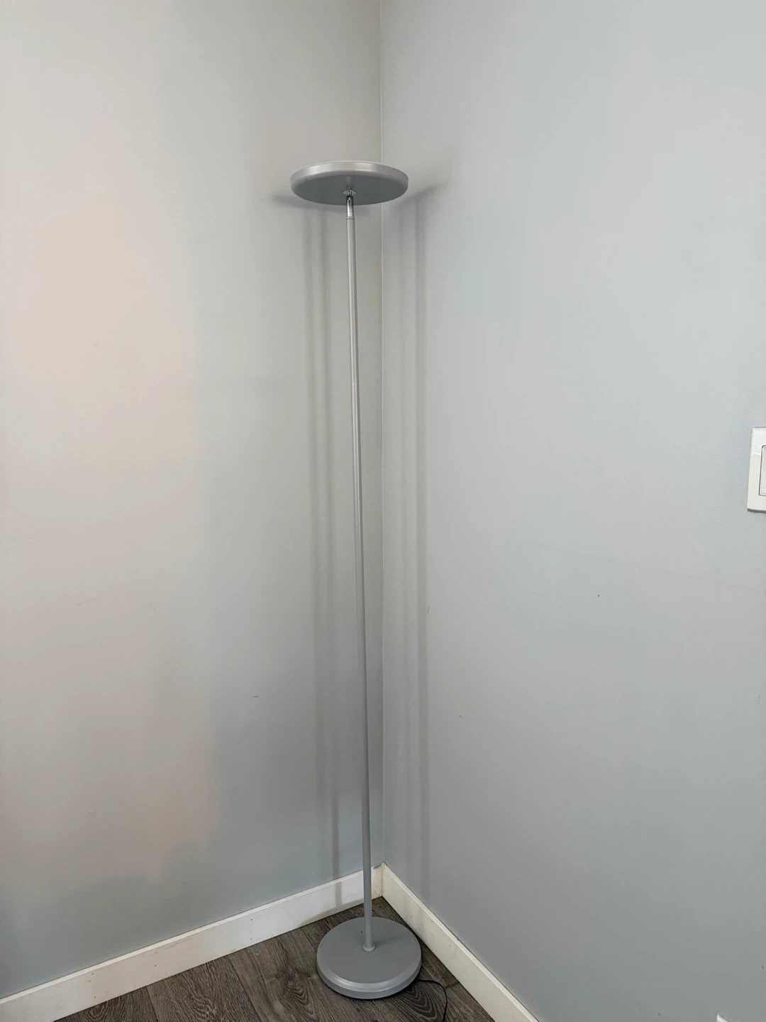 OUTON Smart LED Floor Lamp
