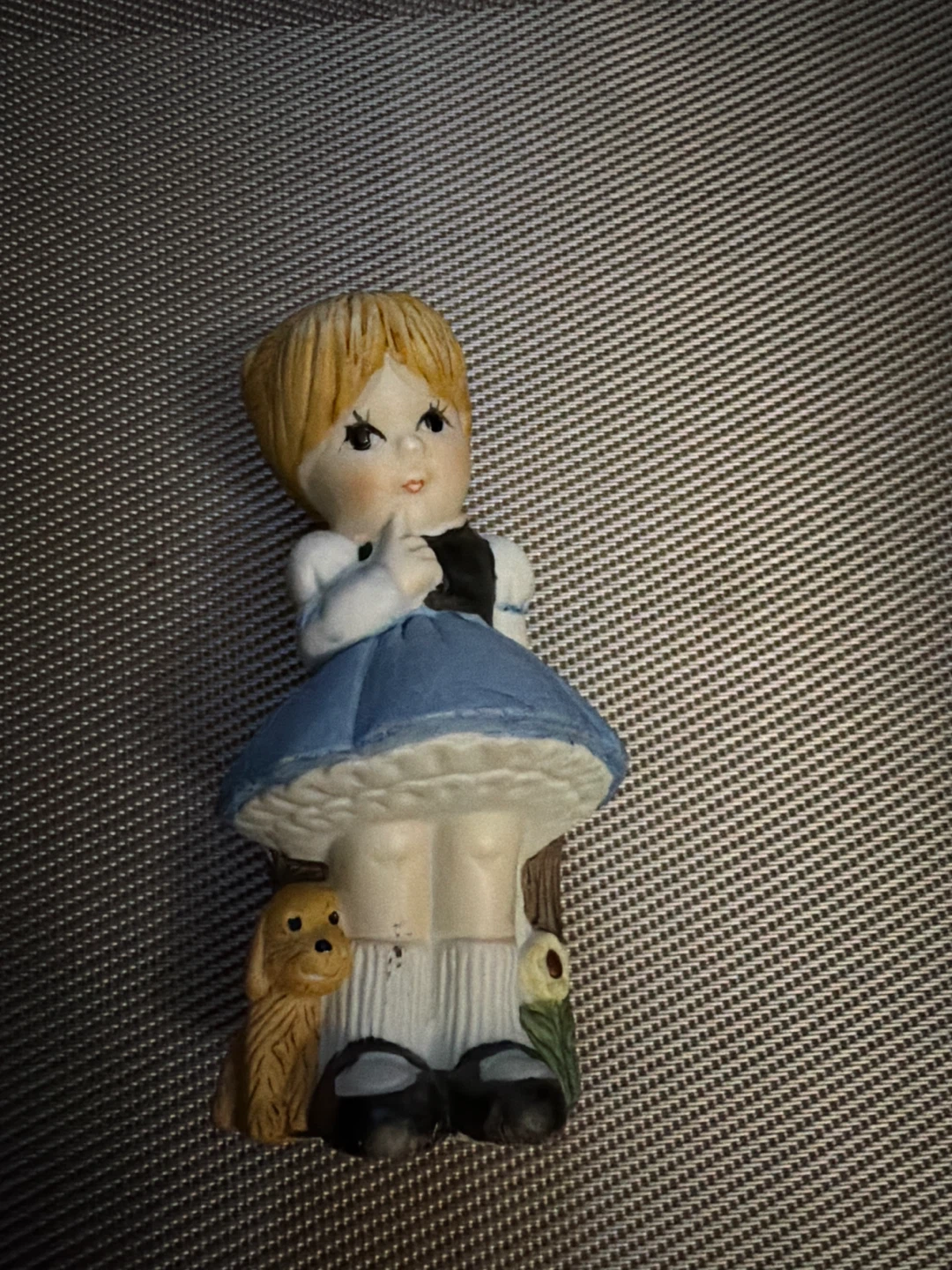 Jasco Taiwan Ceramic Girl Figurine - photo 2